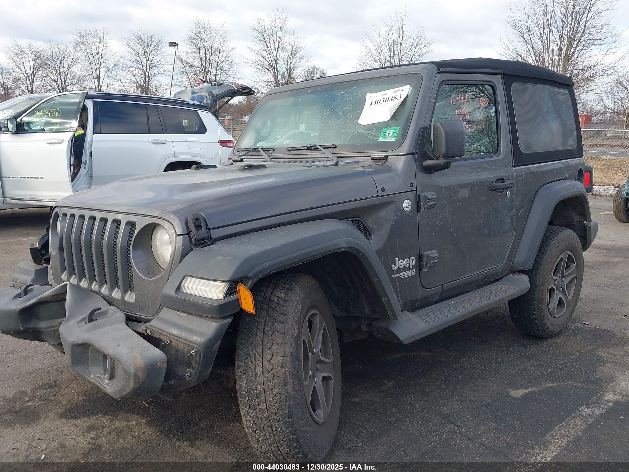 JEEP WRANGLER image 2