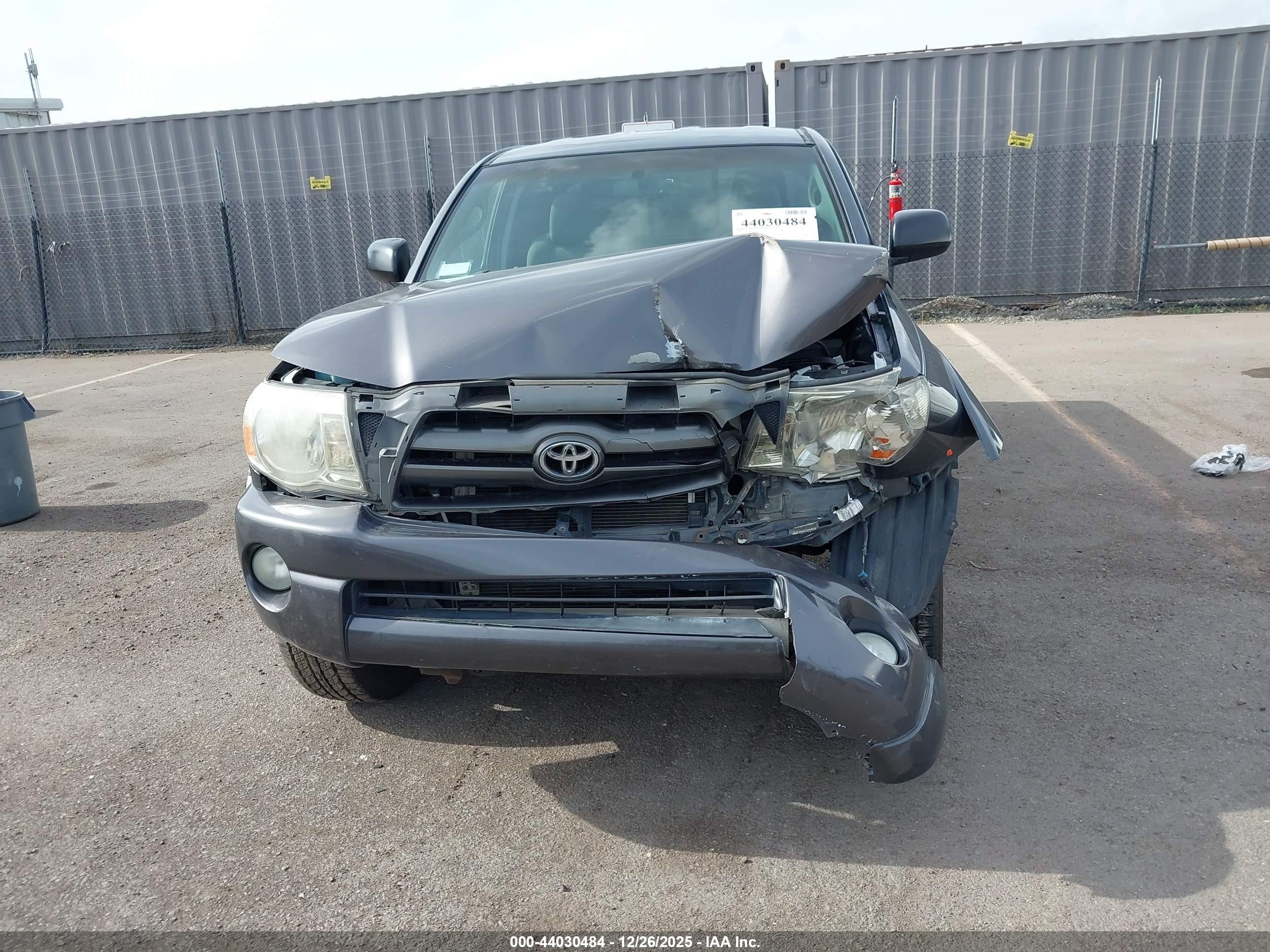 TOYOTA TACOMA image 6