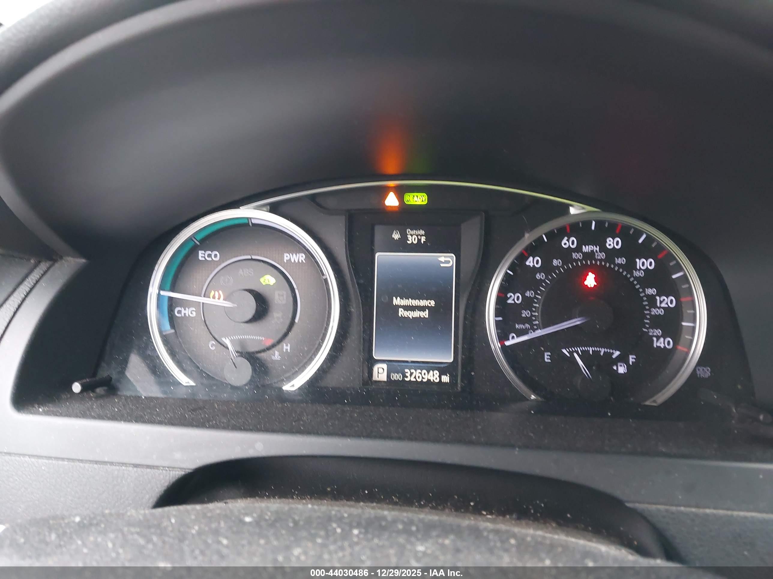 TOYOTA CAMRY image 7