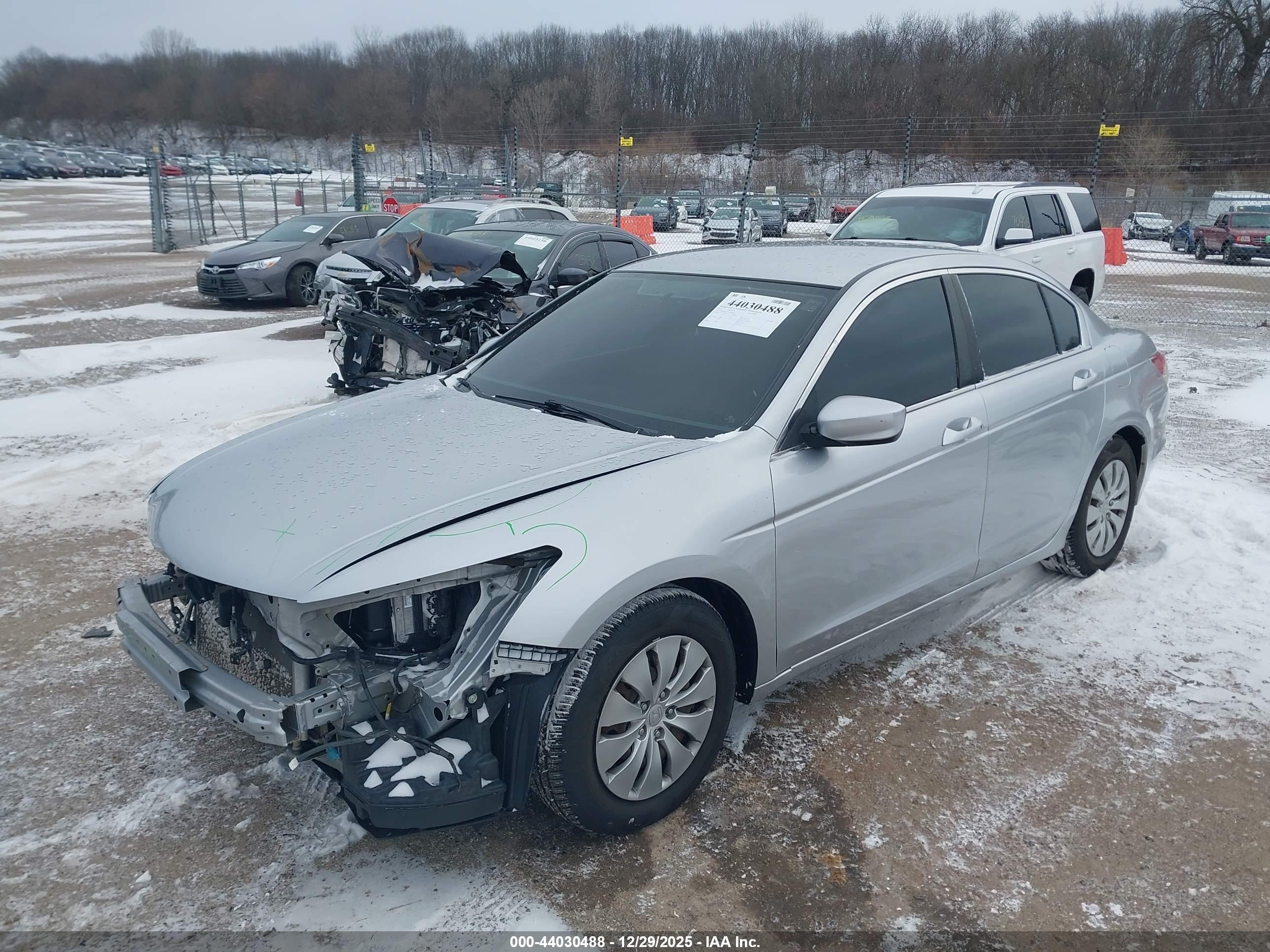 HONDA ACCORD image 2