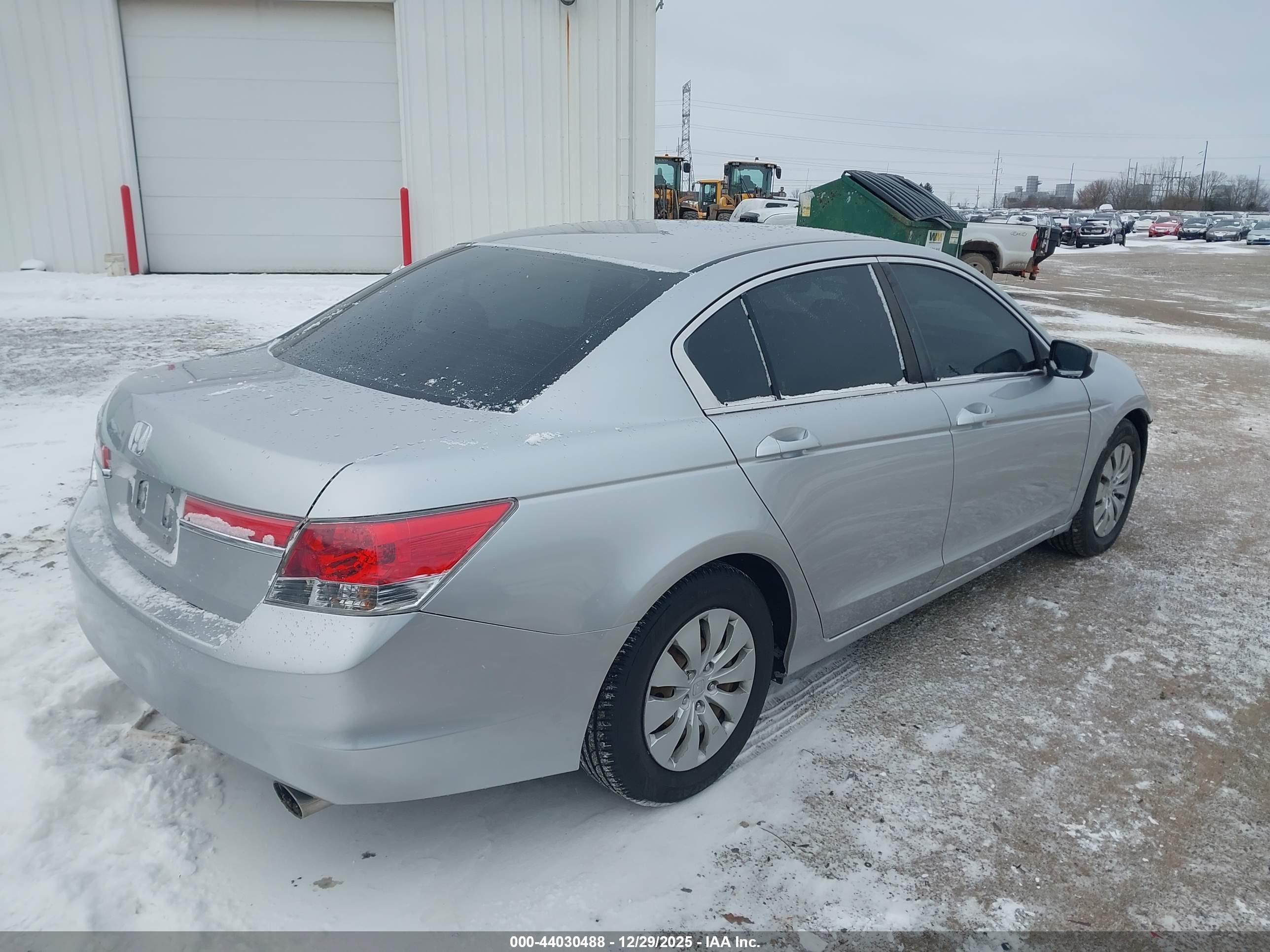 HONDA ACCORD image 4