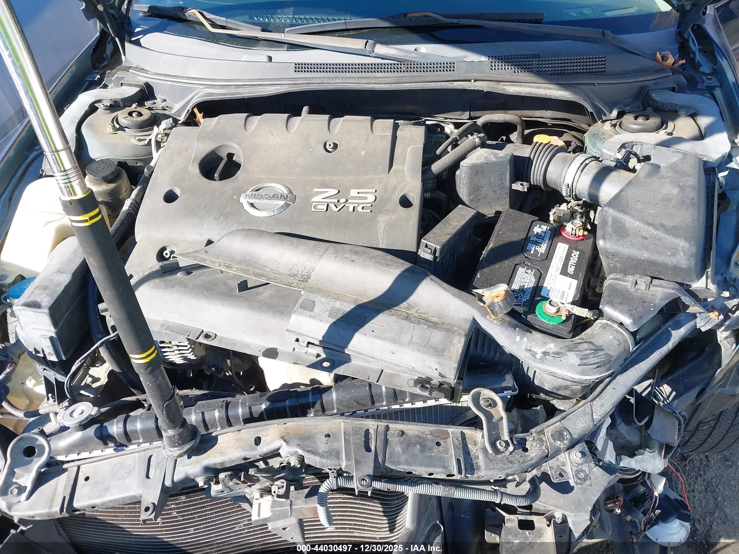 NISSAN ALTIMA image 10