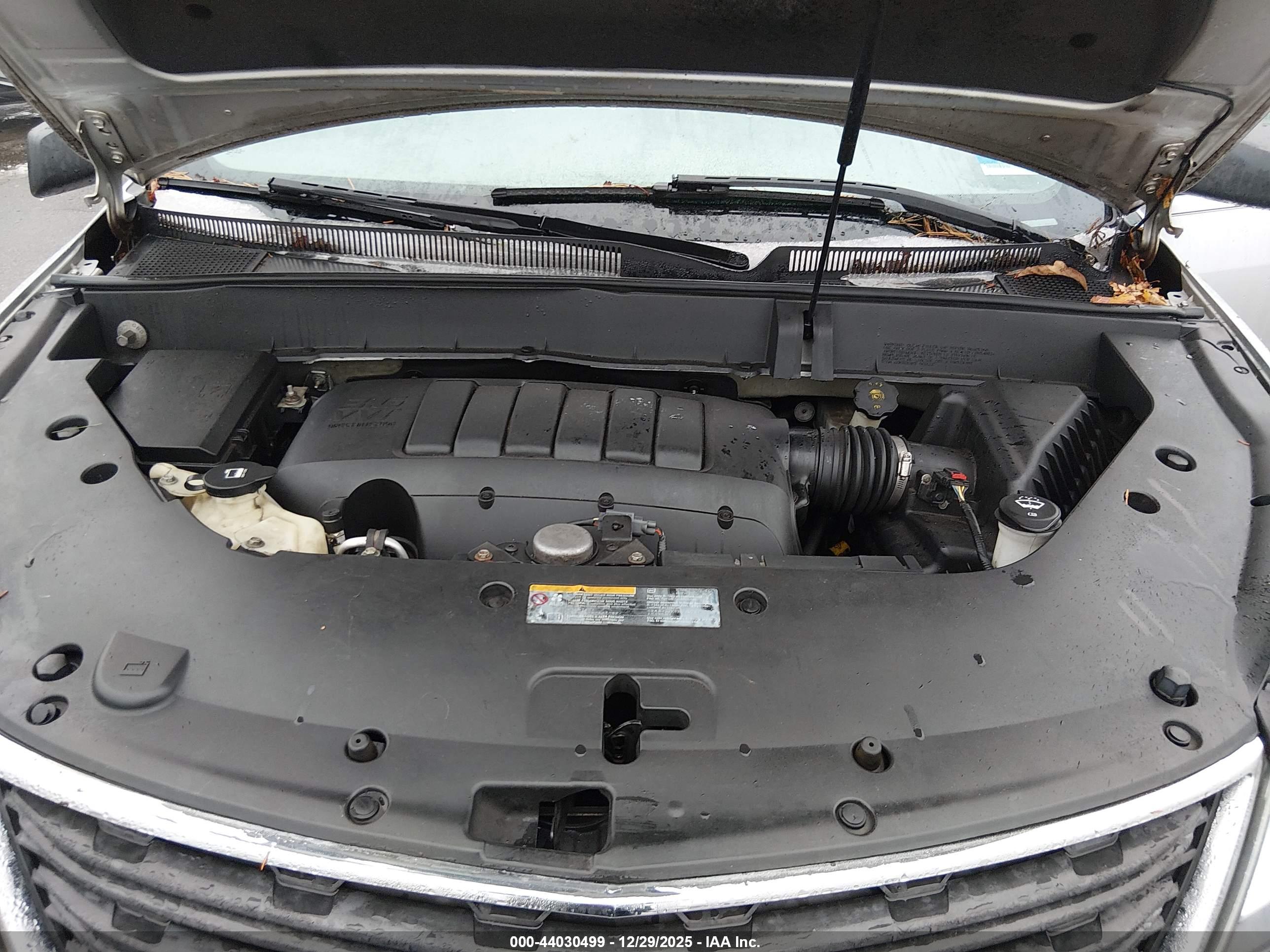 CHEVROLET TRAVERSE image 10