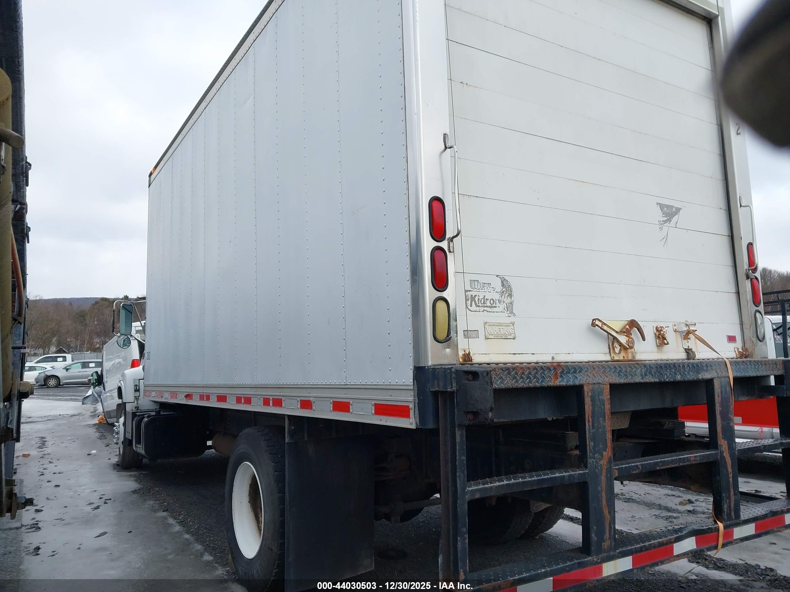 GMC TC6H042 image 3