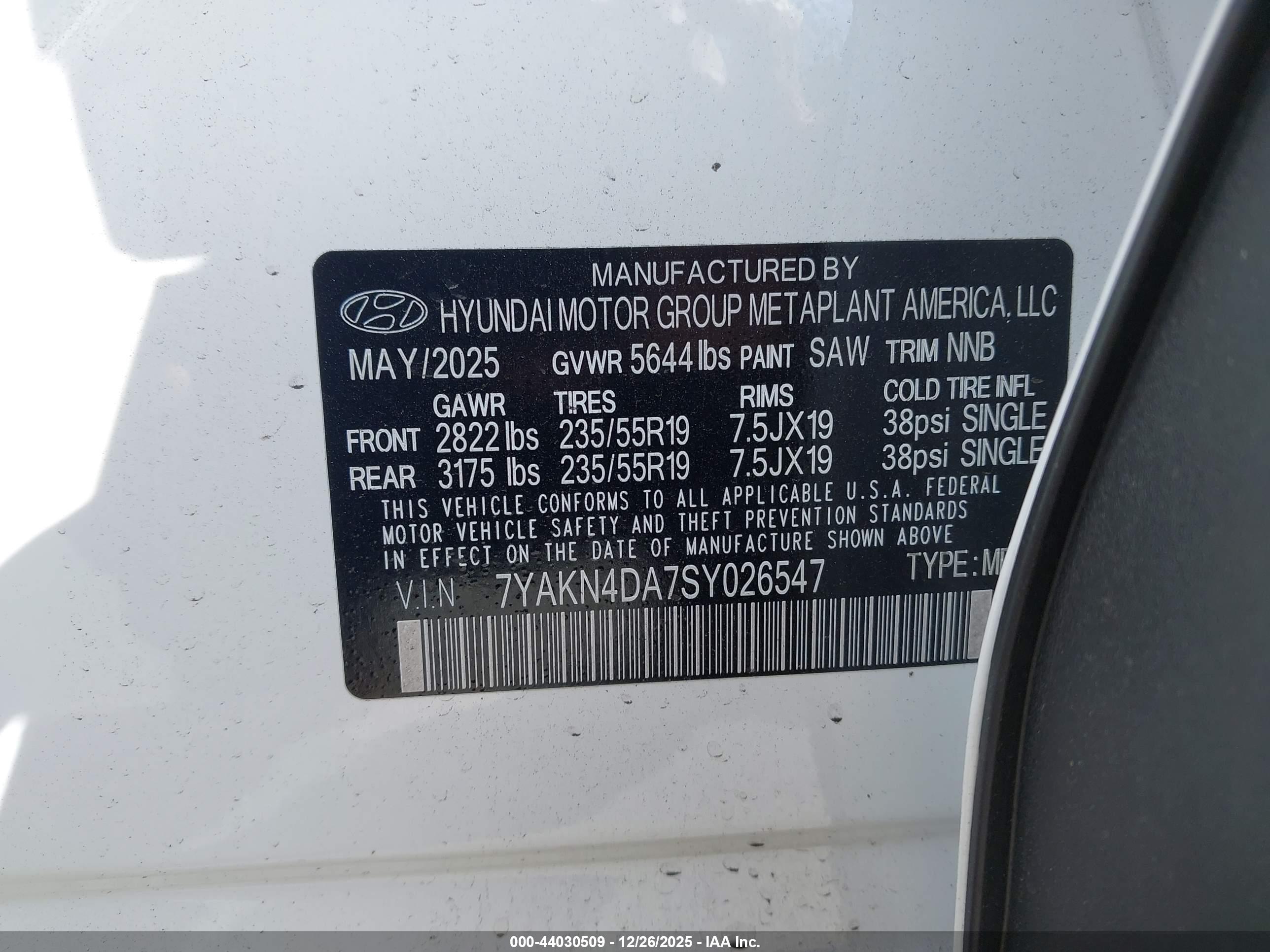 HYUNDAI IONIQ image 9