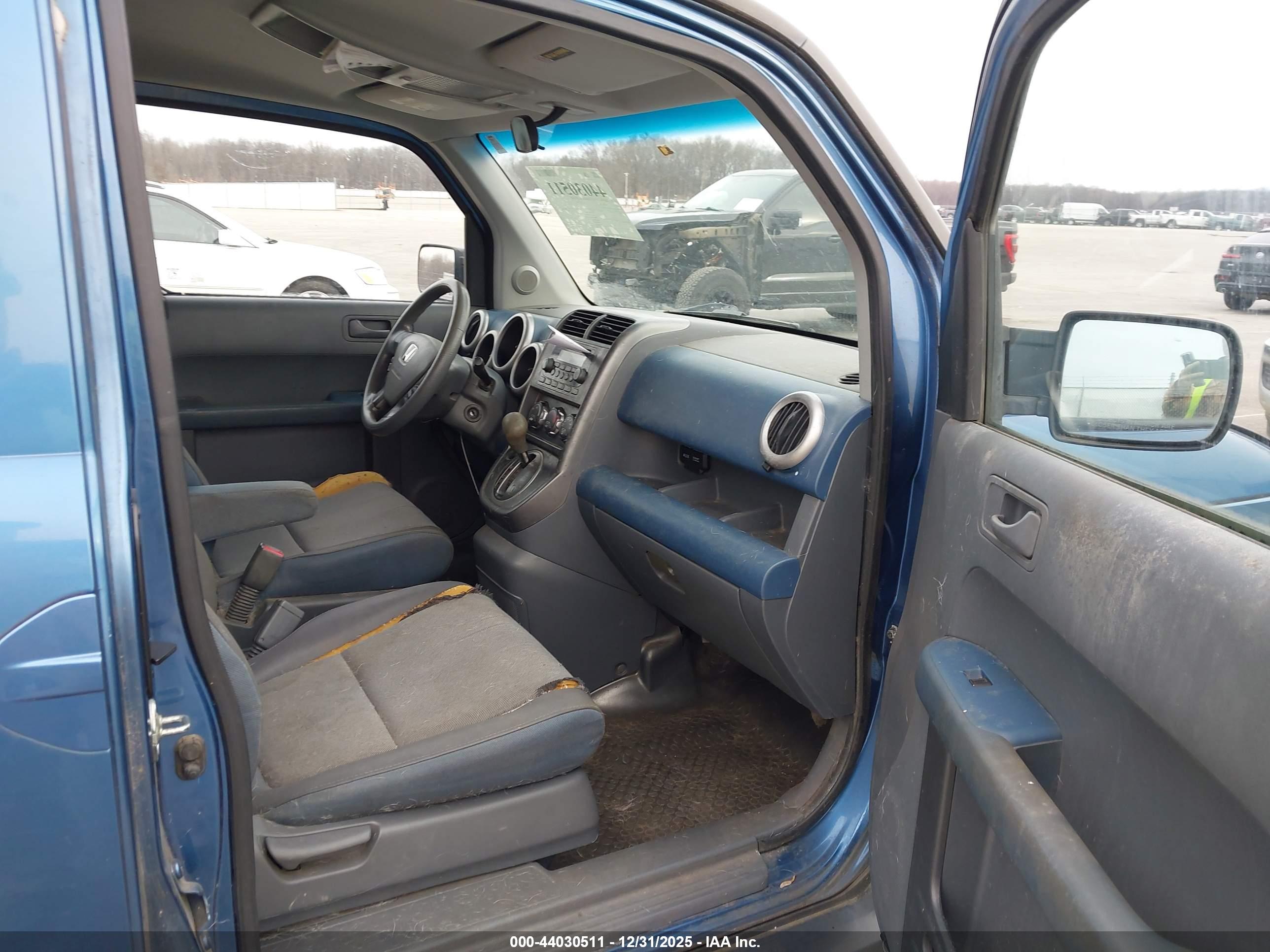 HONDA ELEMENT image 5