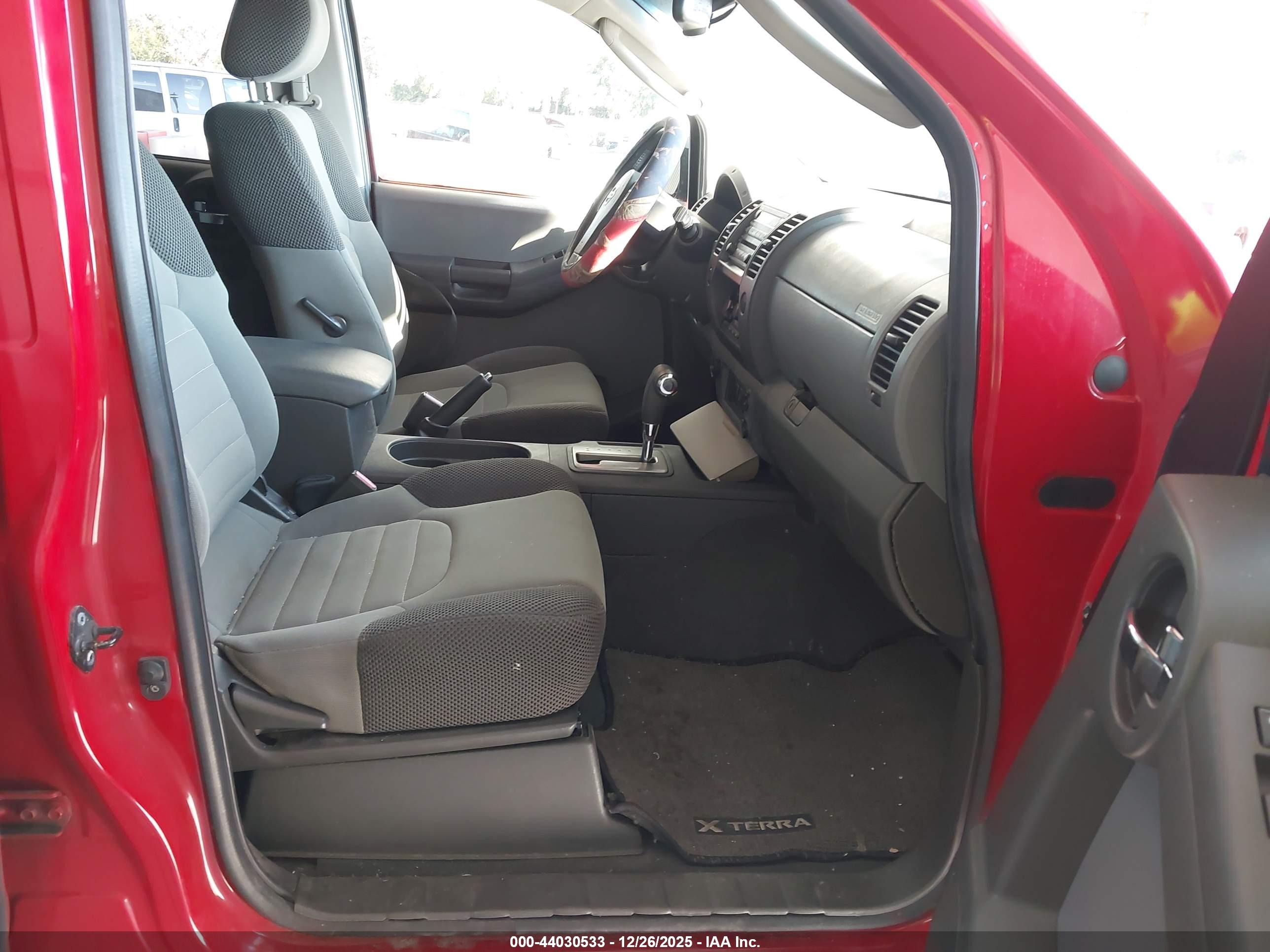 NISSAN XTERRA image 5