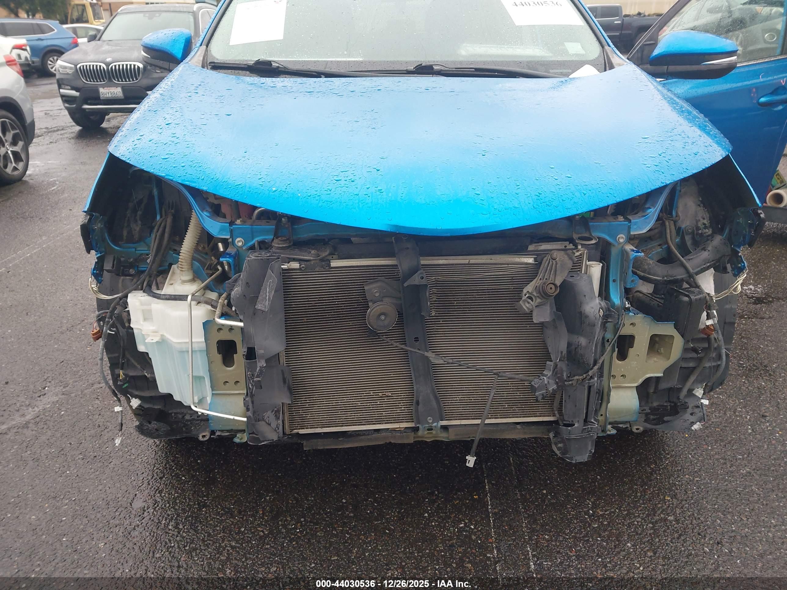 TOYOTA RAV4 image 6