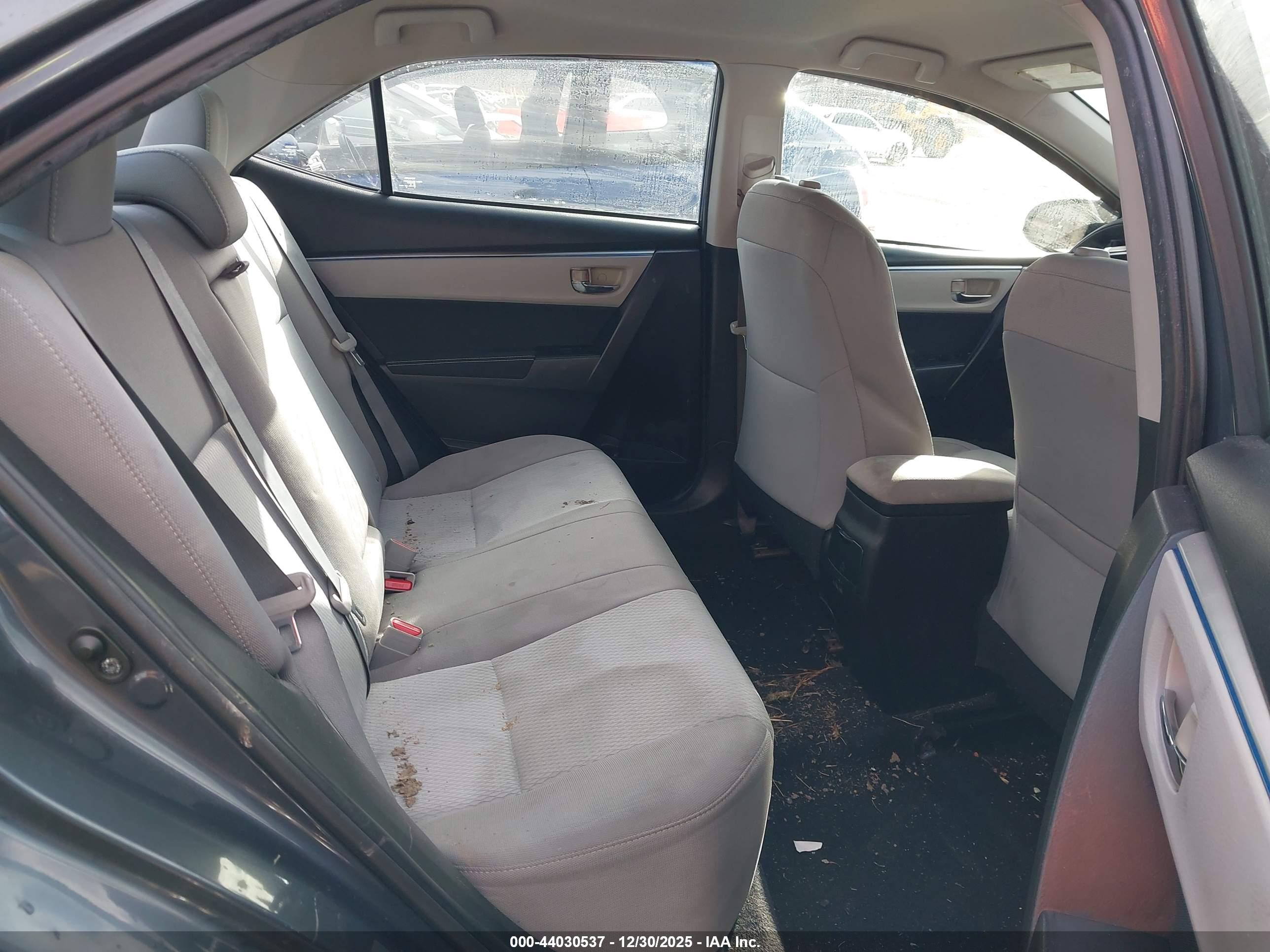 TOYOTA COROLLA image 8