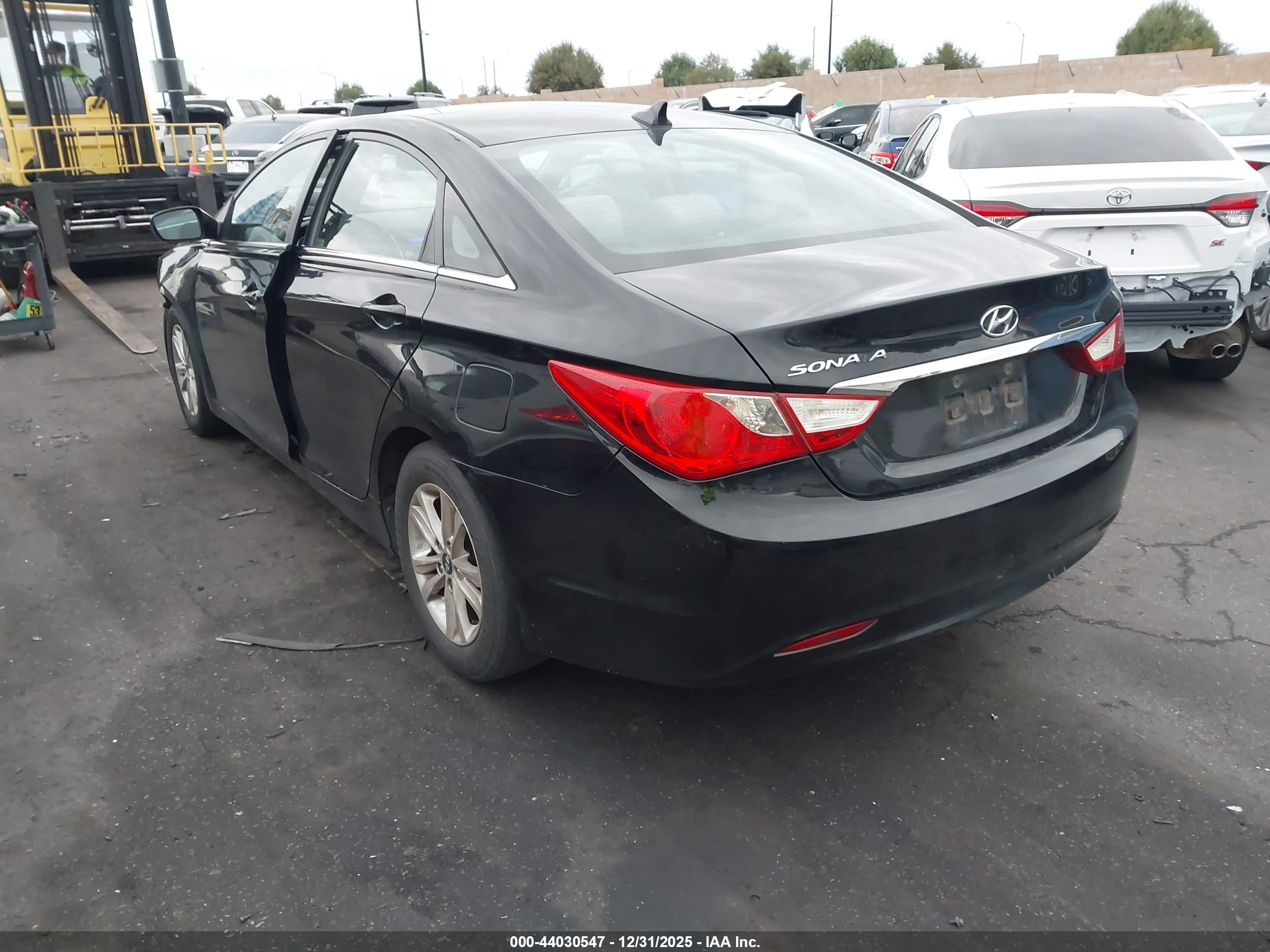 HYUNDAI SONATA image 3