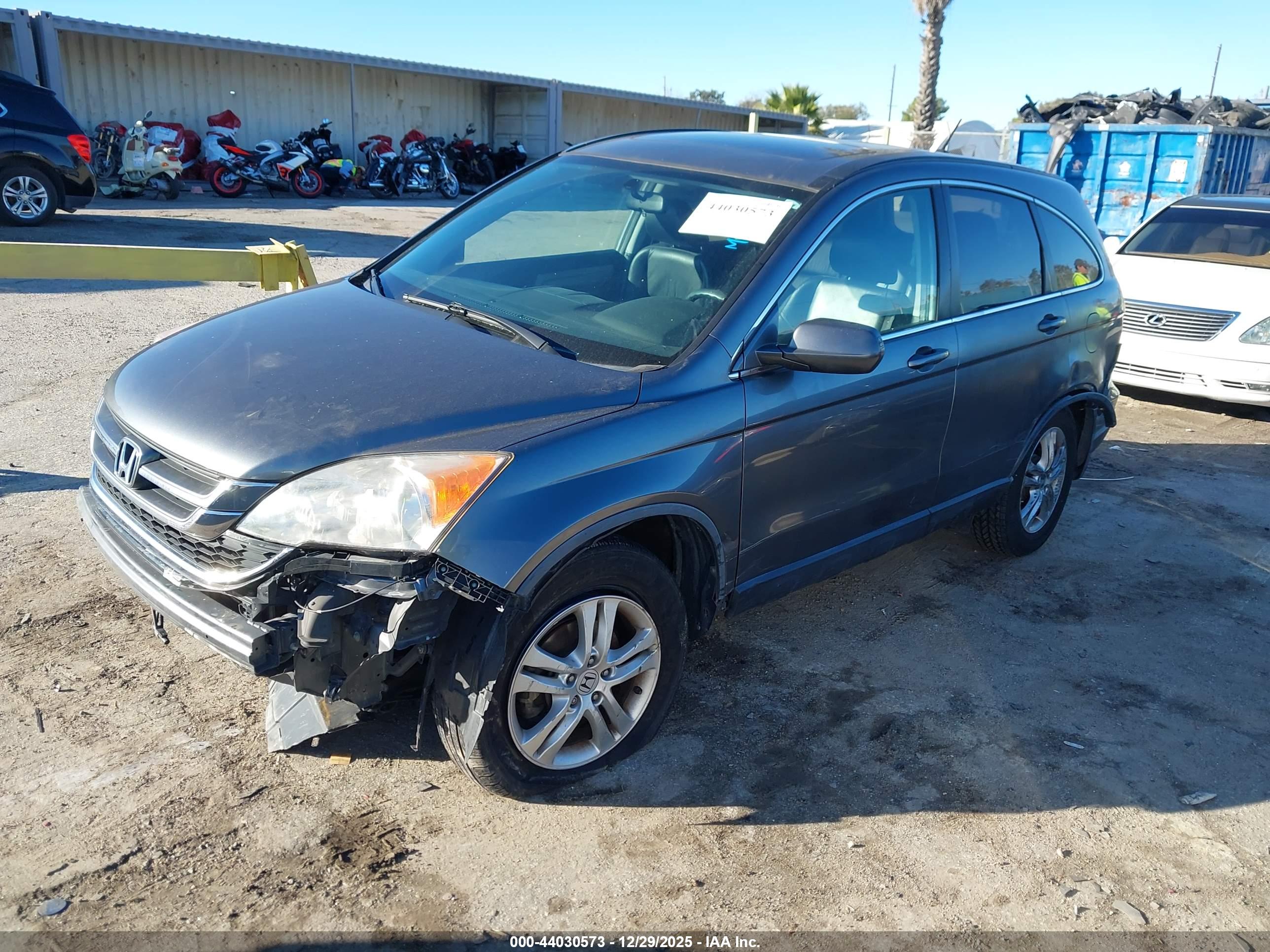 HONDA CR-V image 2