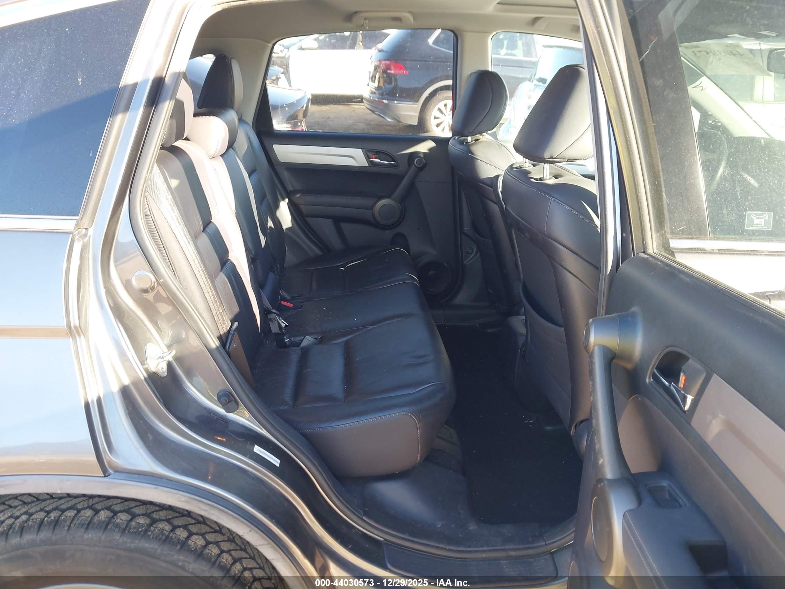 HONDA CR-V image 8