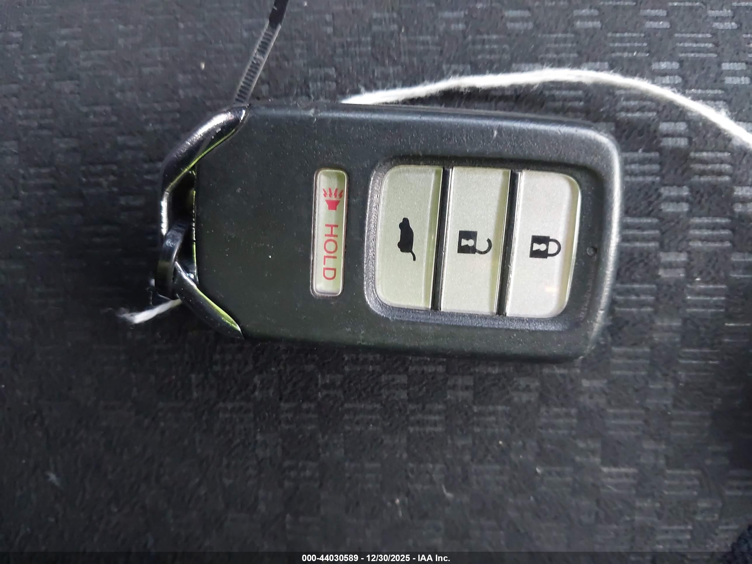 HONDA CR-V image 11