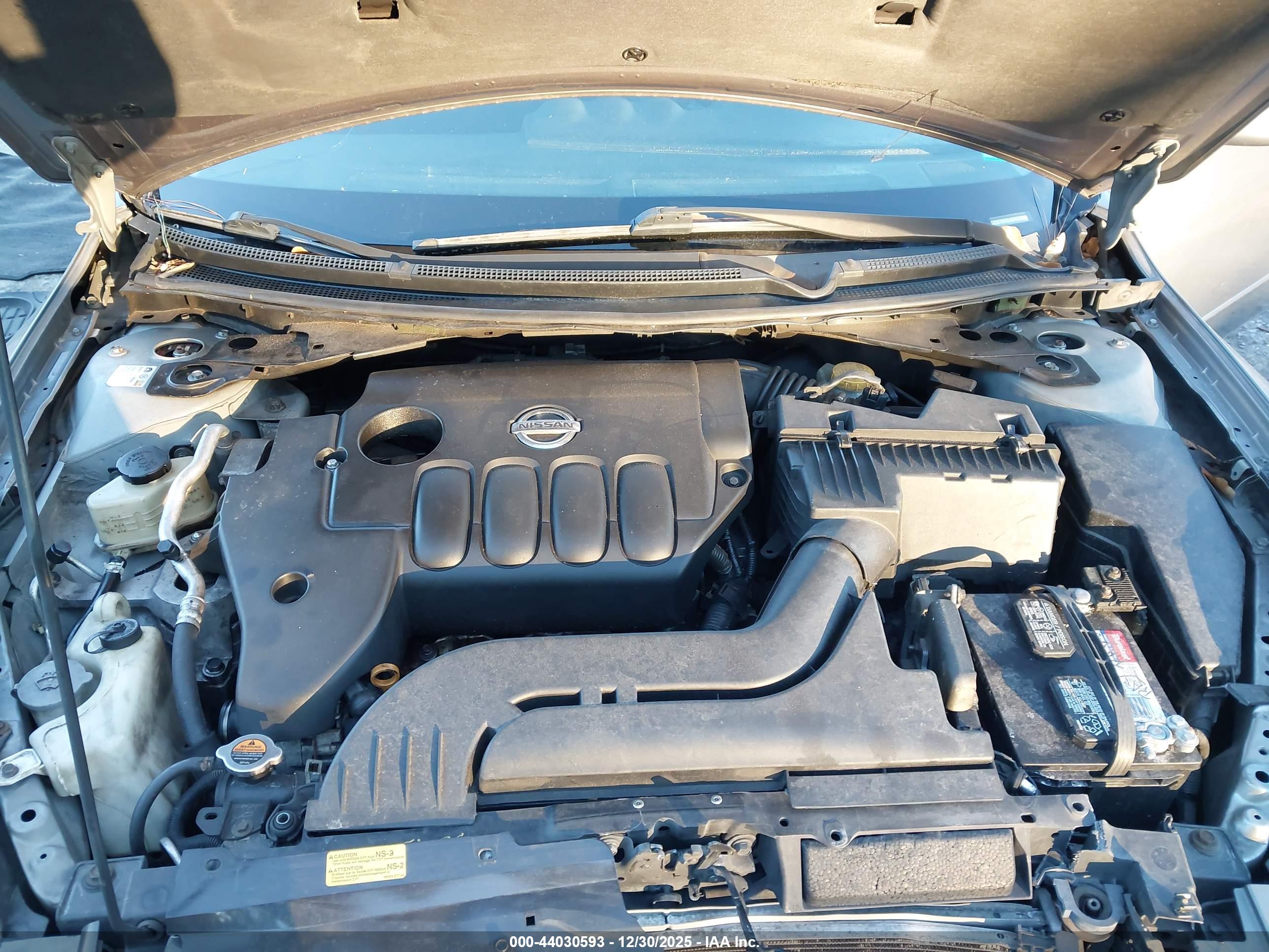 NISSAN ALTIMA image 10