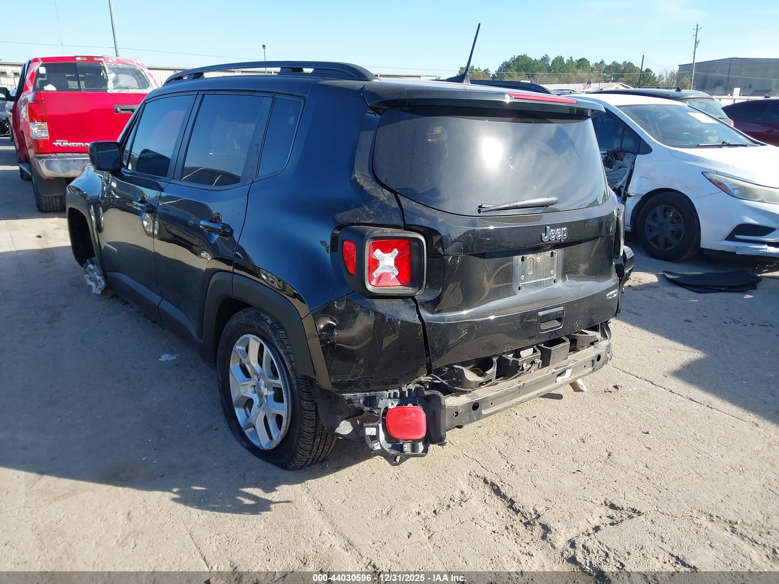 JEEP RENEGADE image 3