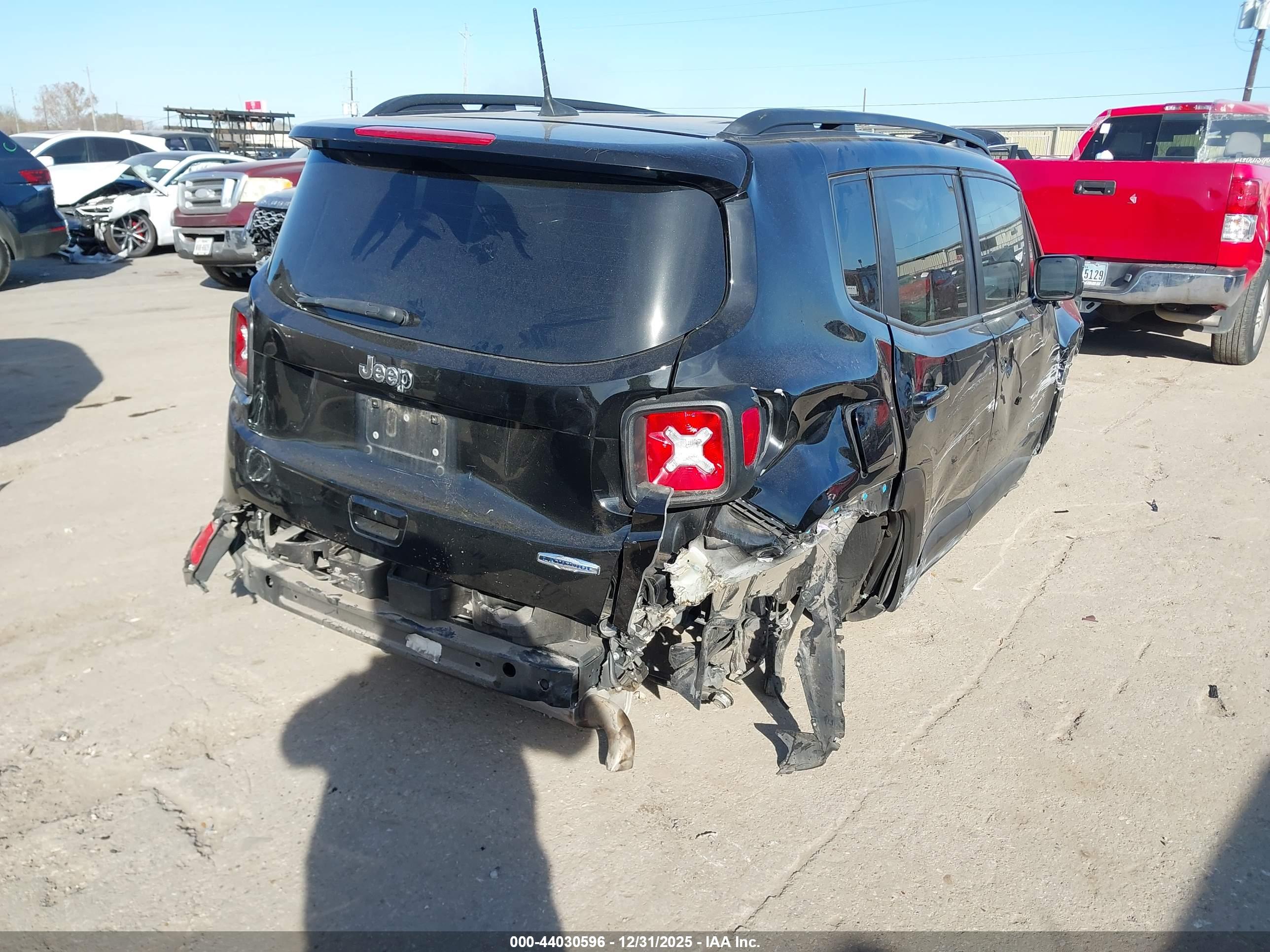 JEEP RENEGADE image 4