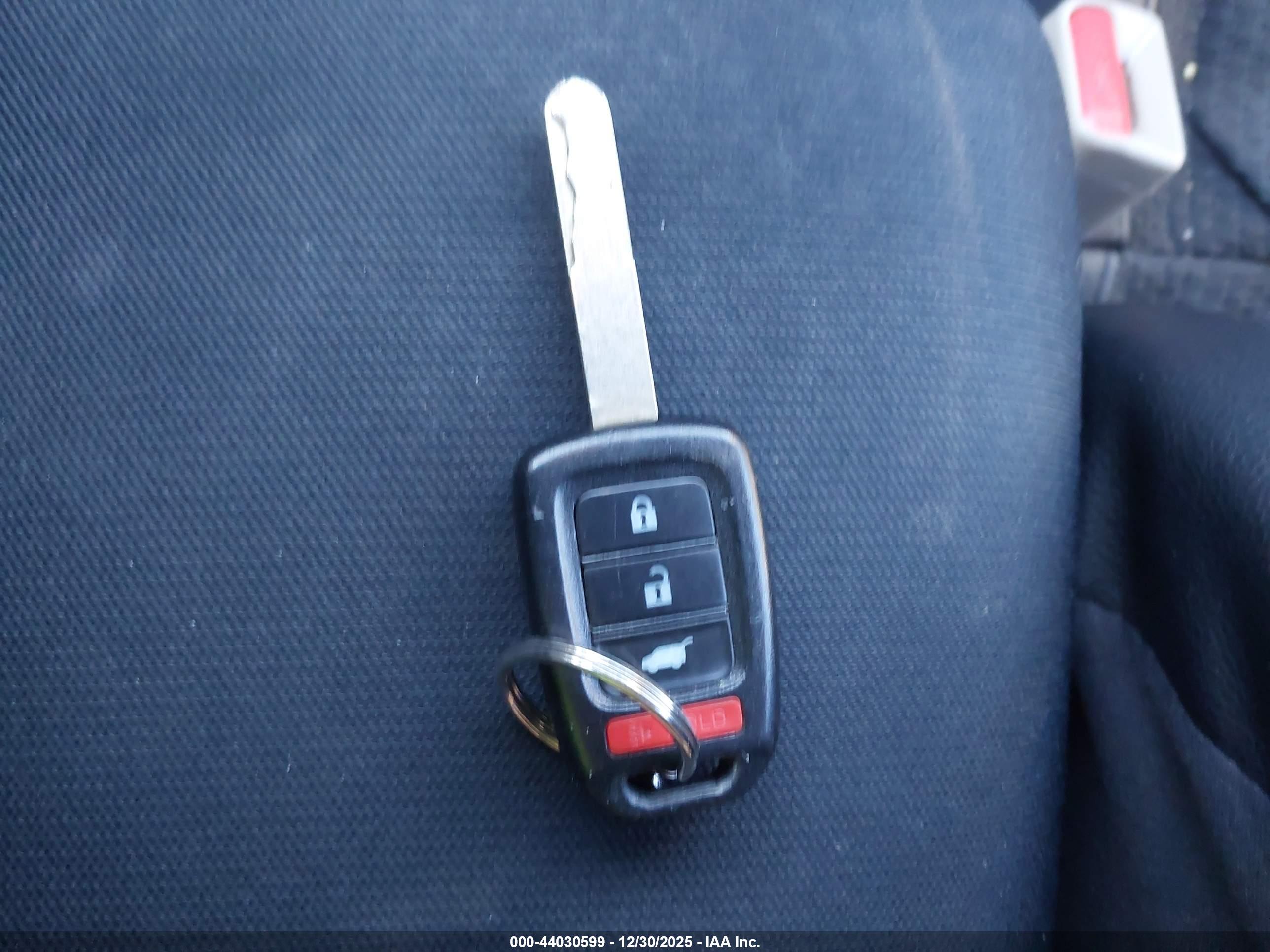 HONDA CR-V image 11