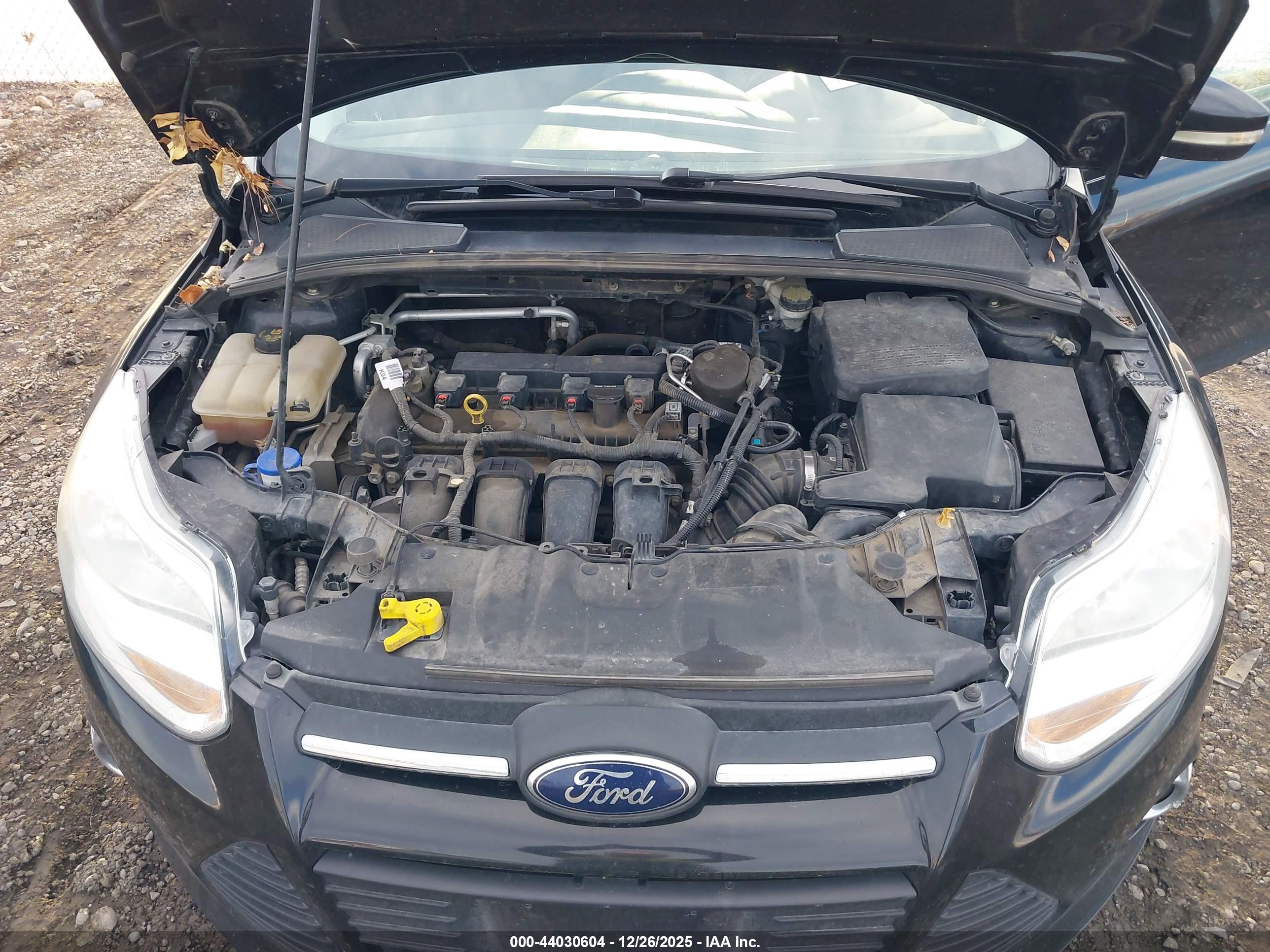 FORD FOCUS image 10