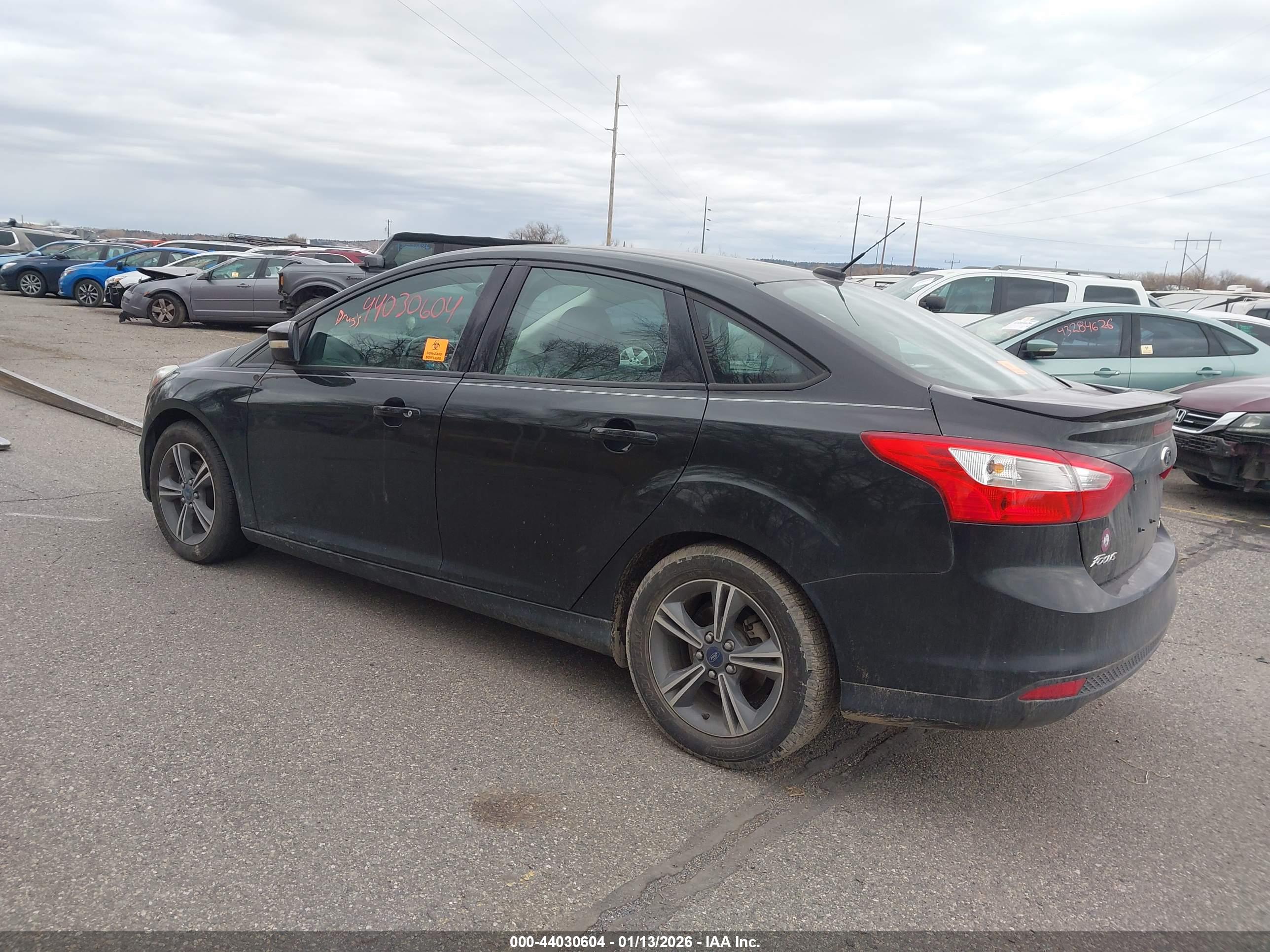 FORD FOCUS image 3