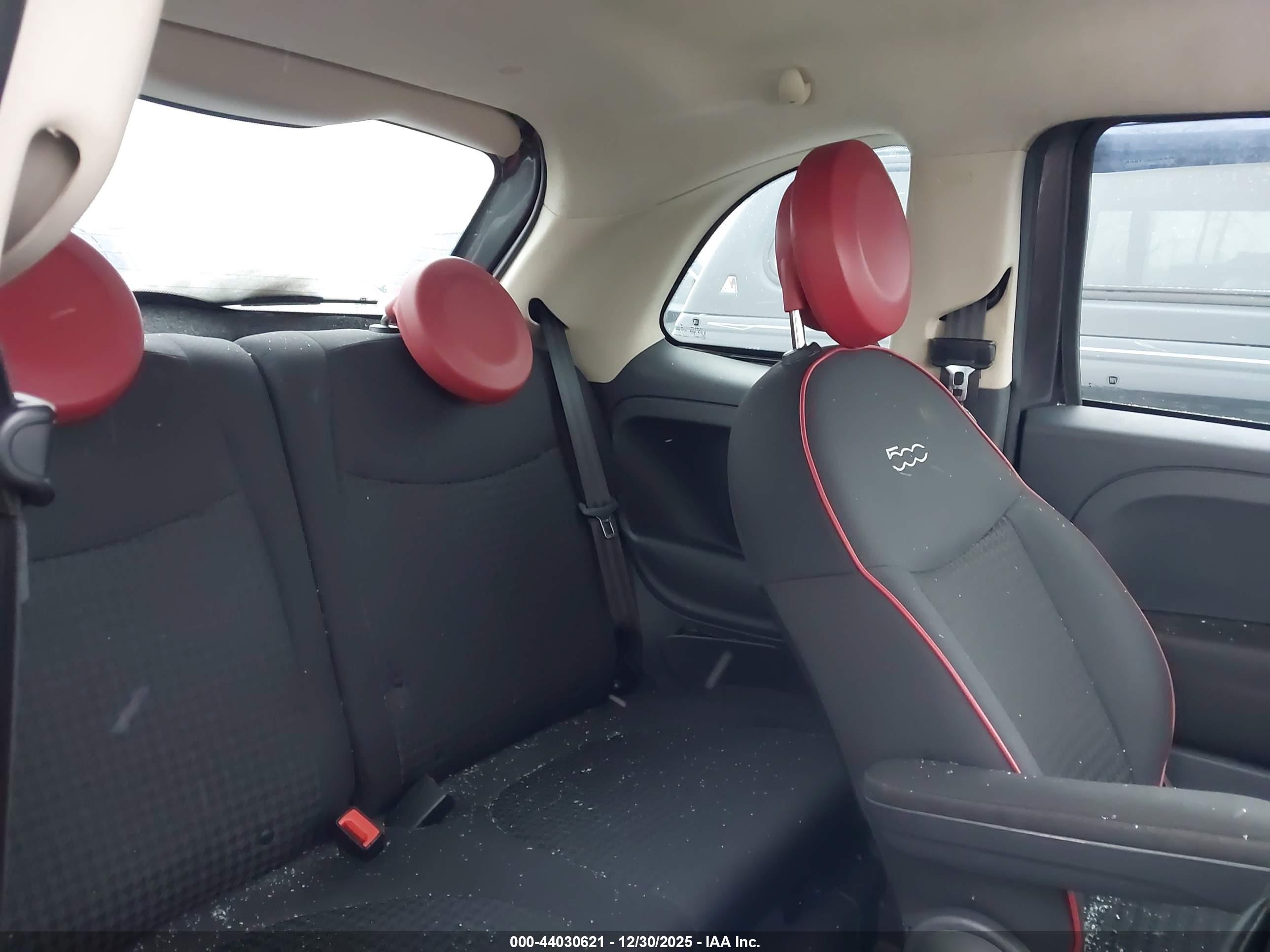 FIAT 500 image 8