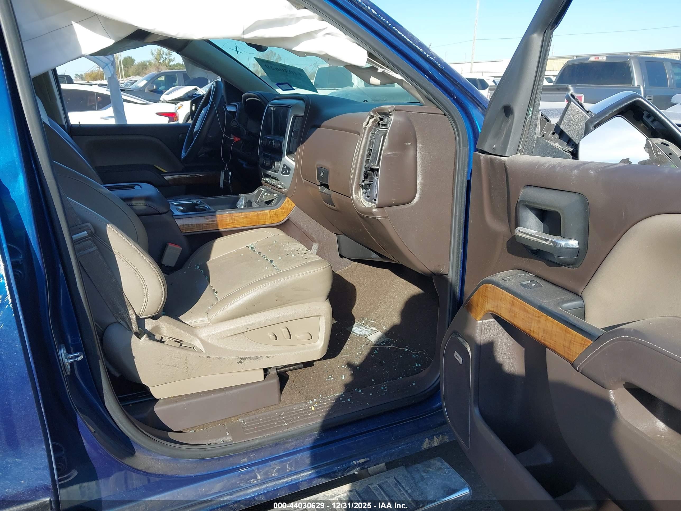 GMC SIERRA image 5