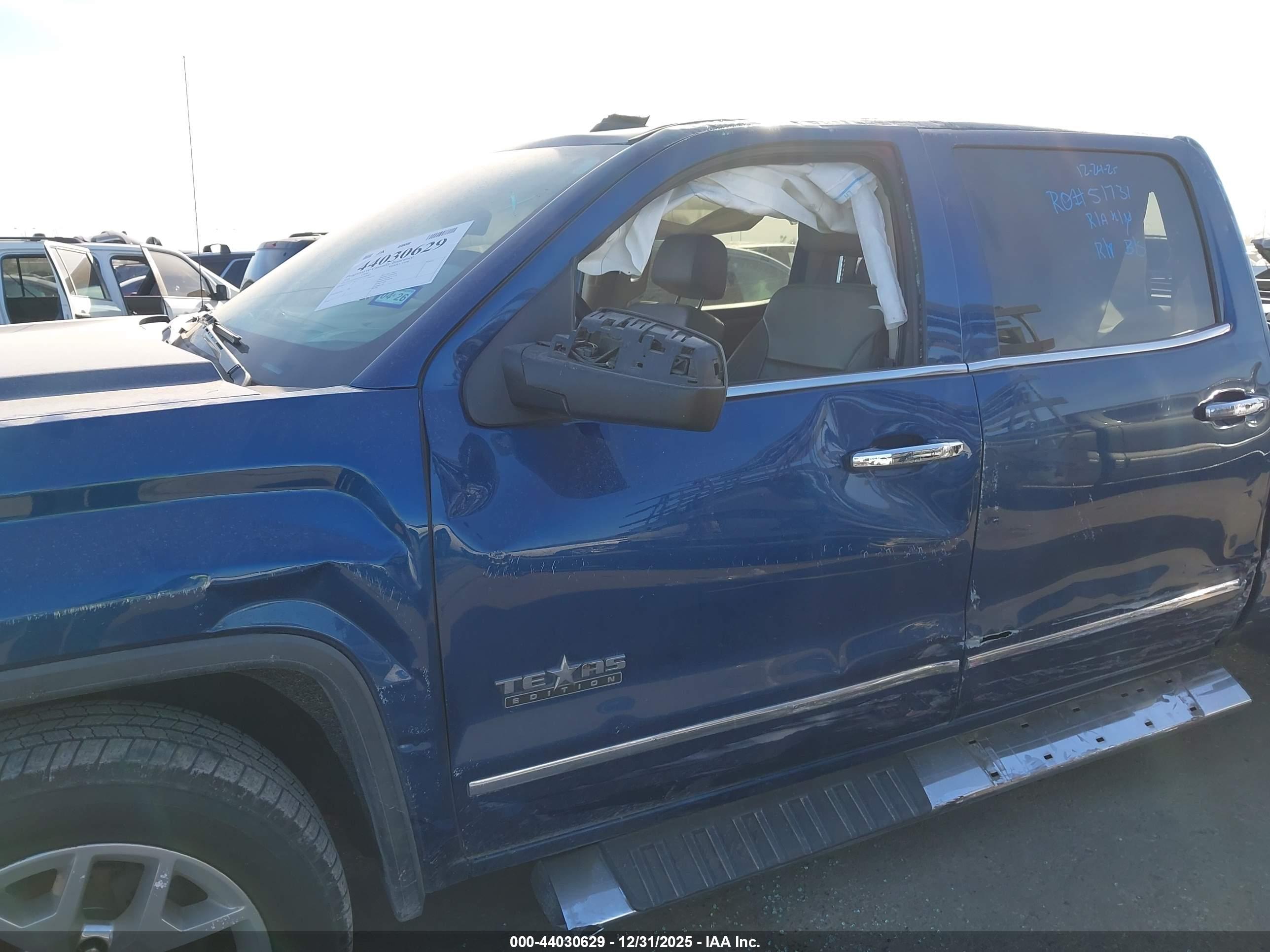 GMC SIERRA image 6