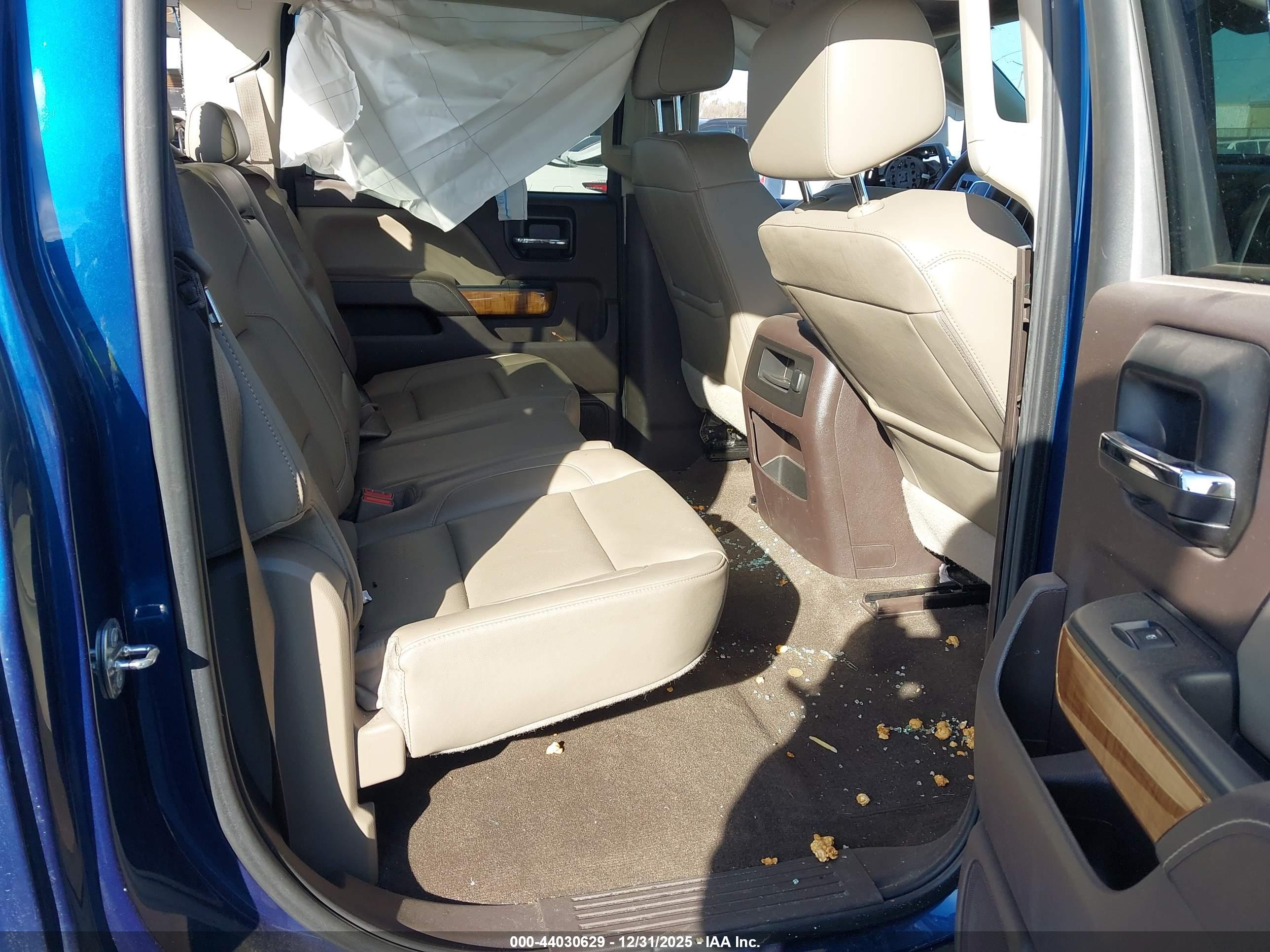 GMC SIERRA image 8