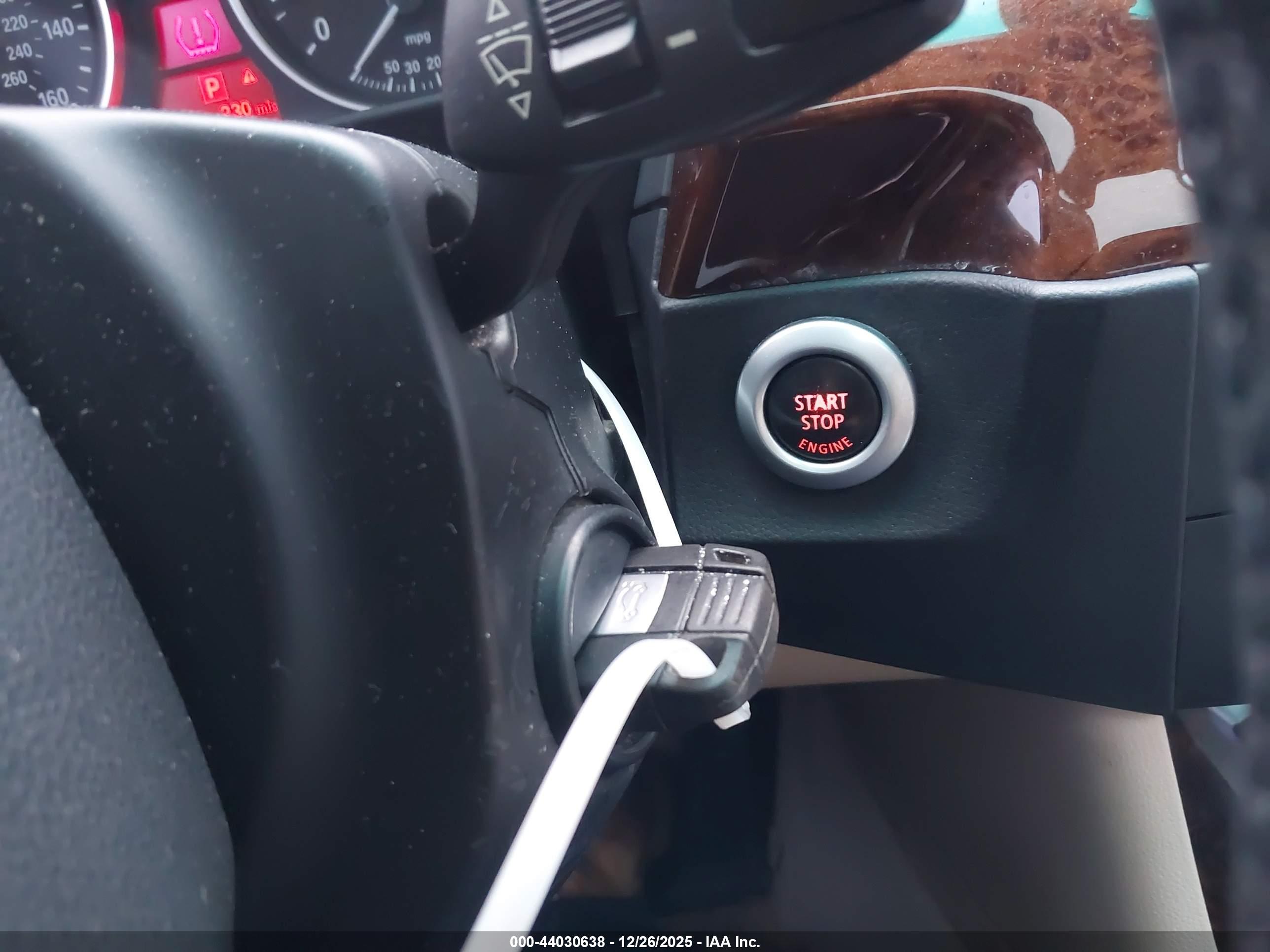 BMW 528I image 11