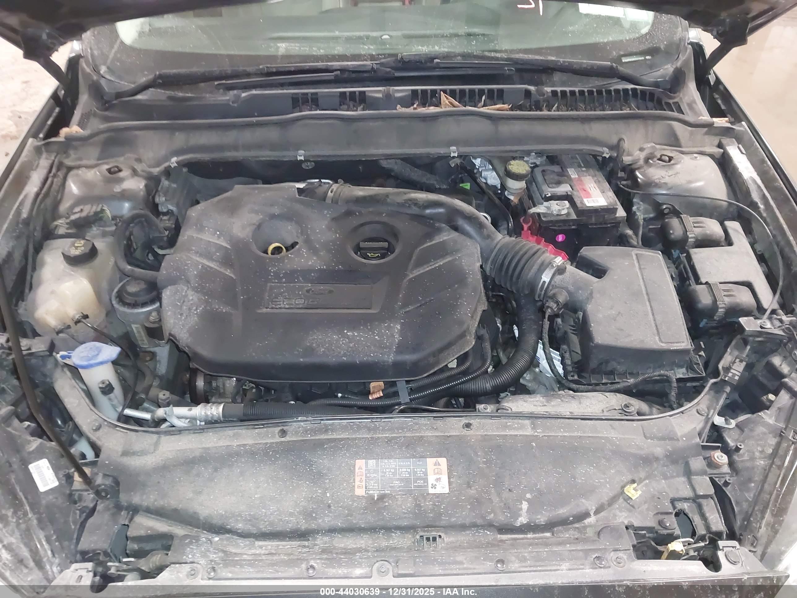 FORD FUSION image 10