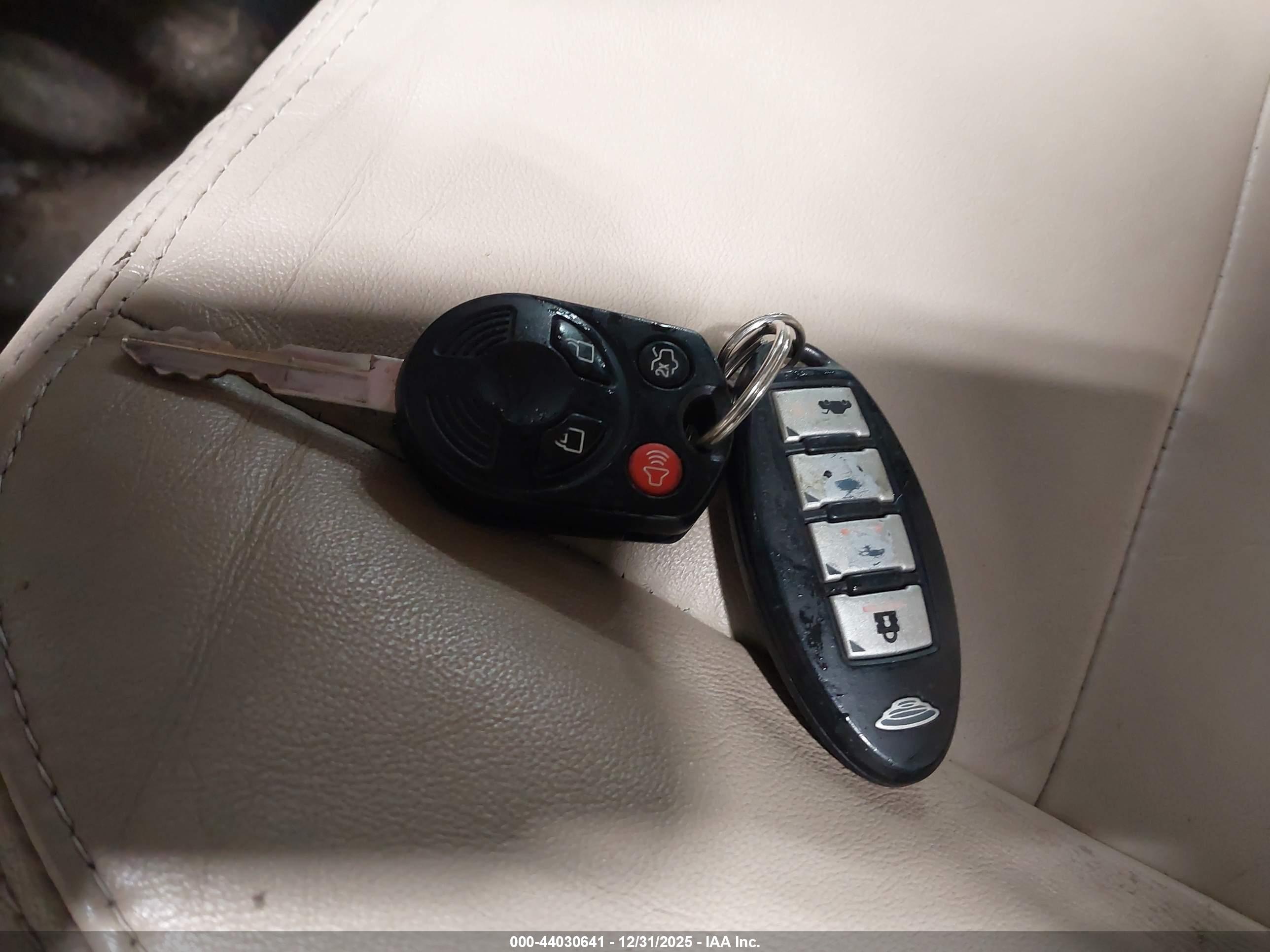 FORD ESCAPE image 11