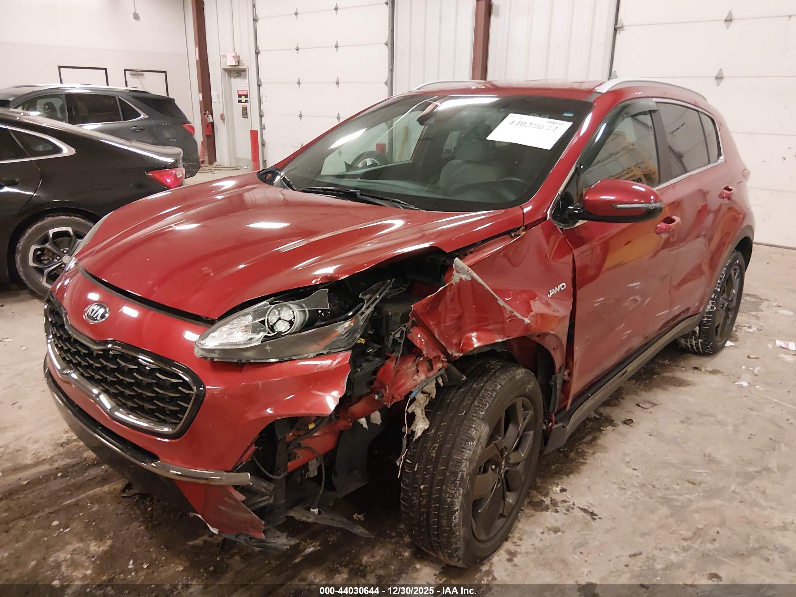 KIA SPORTAGE image 2