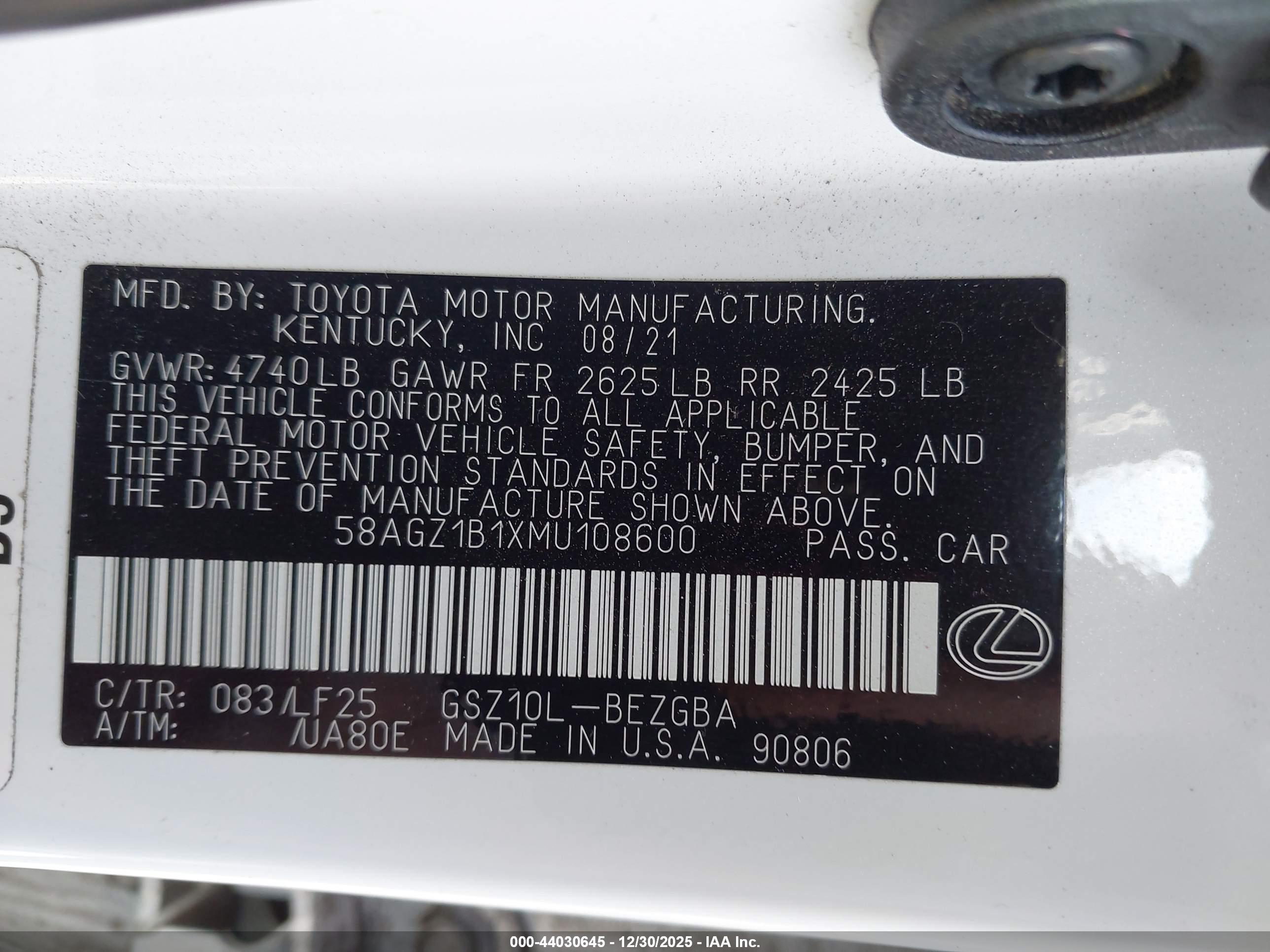 LEXUS ES image 9