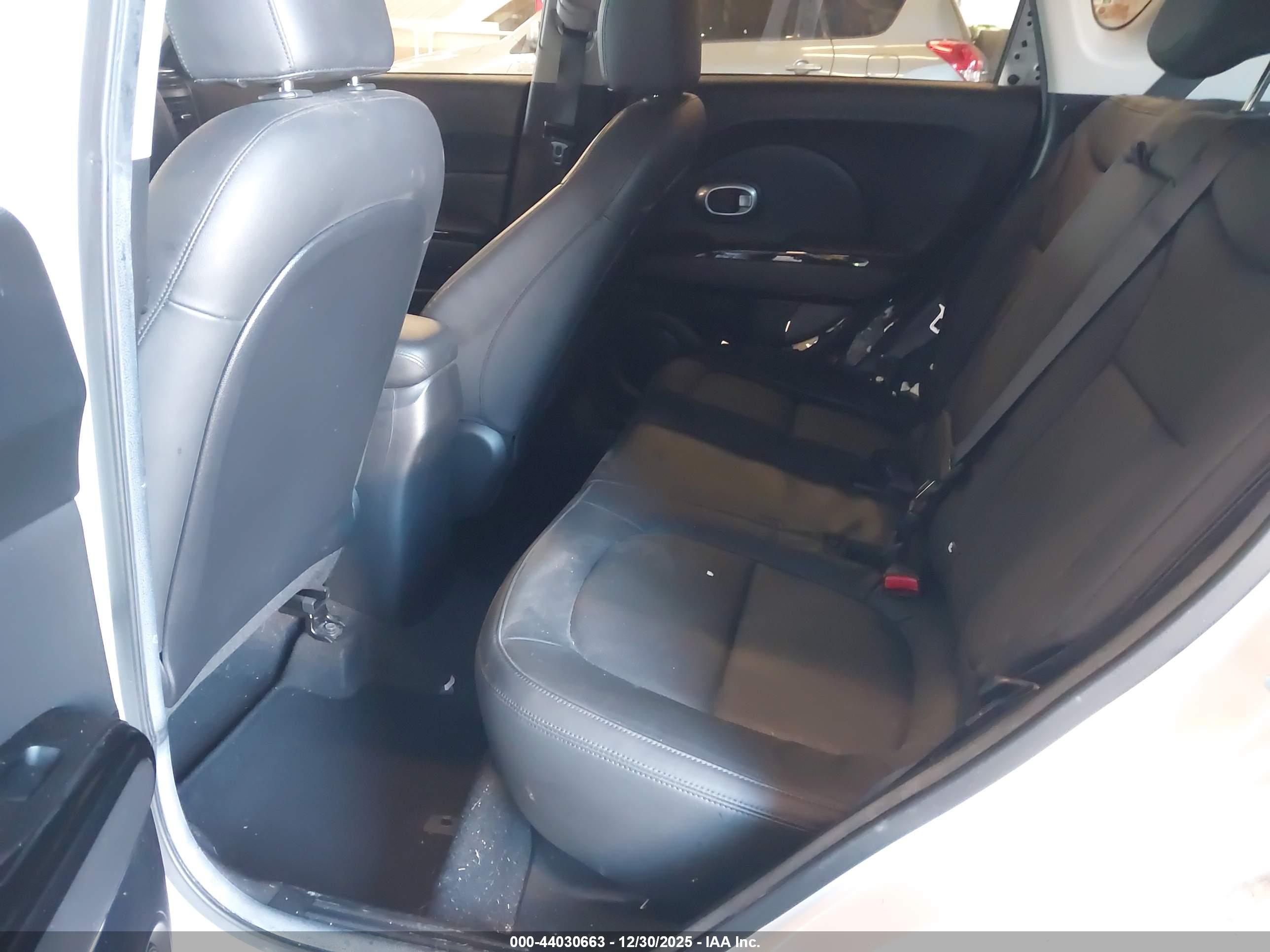 KIA SOUL image 8