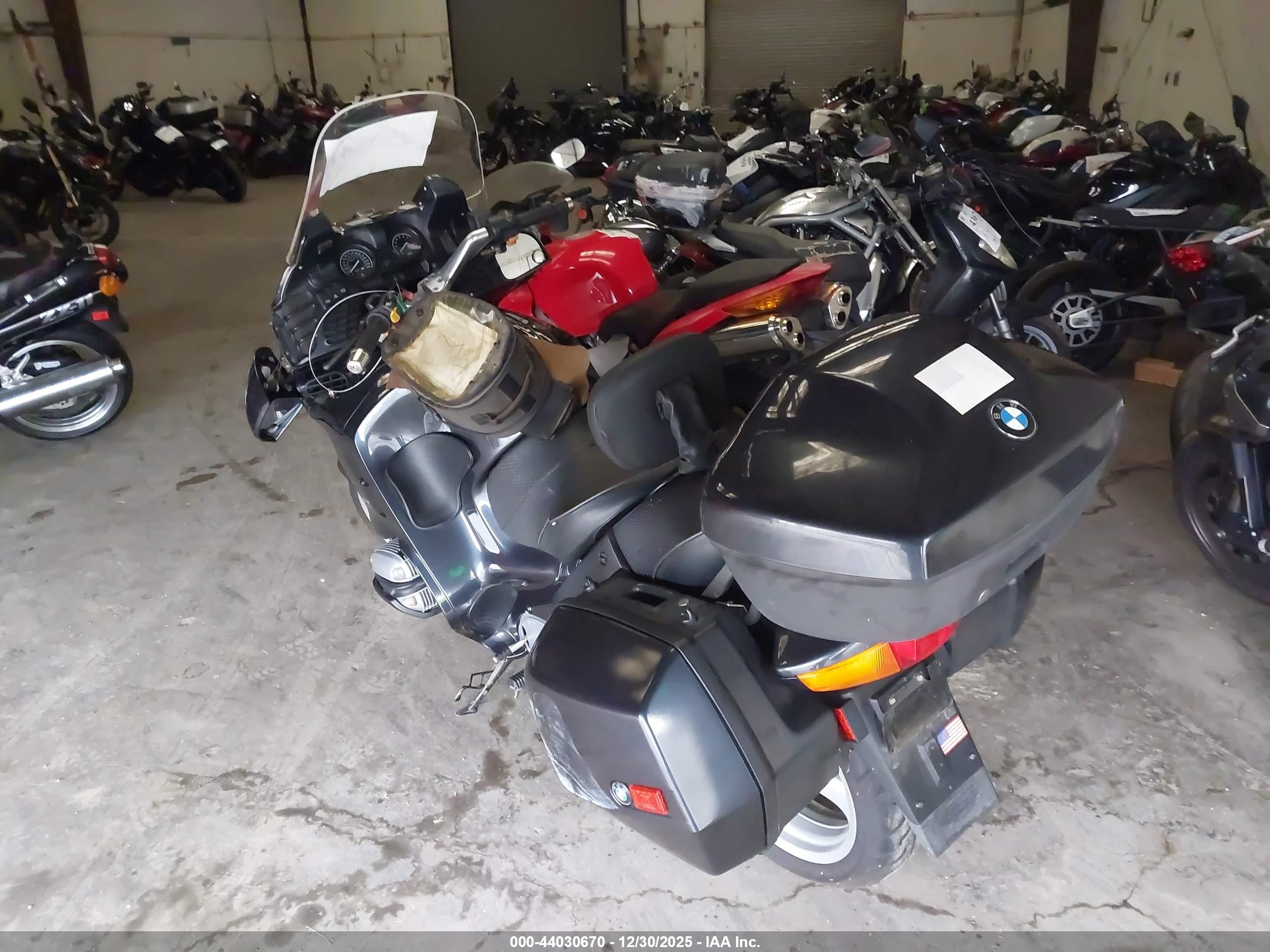 BMW R1100 image 3