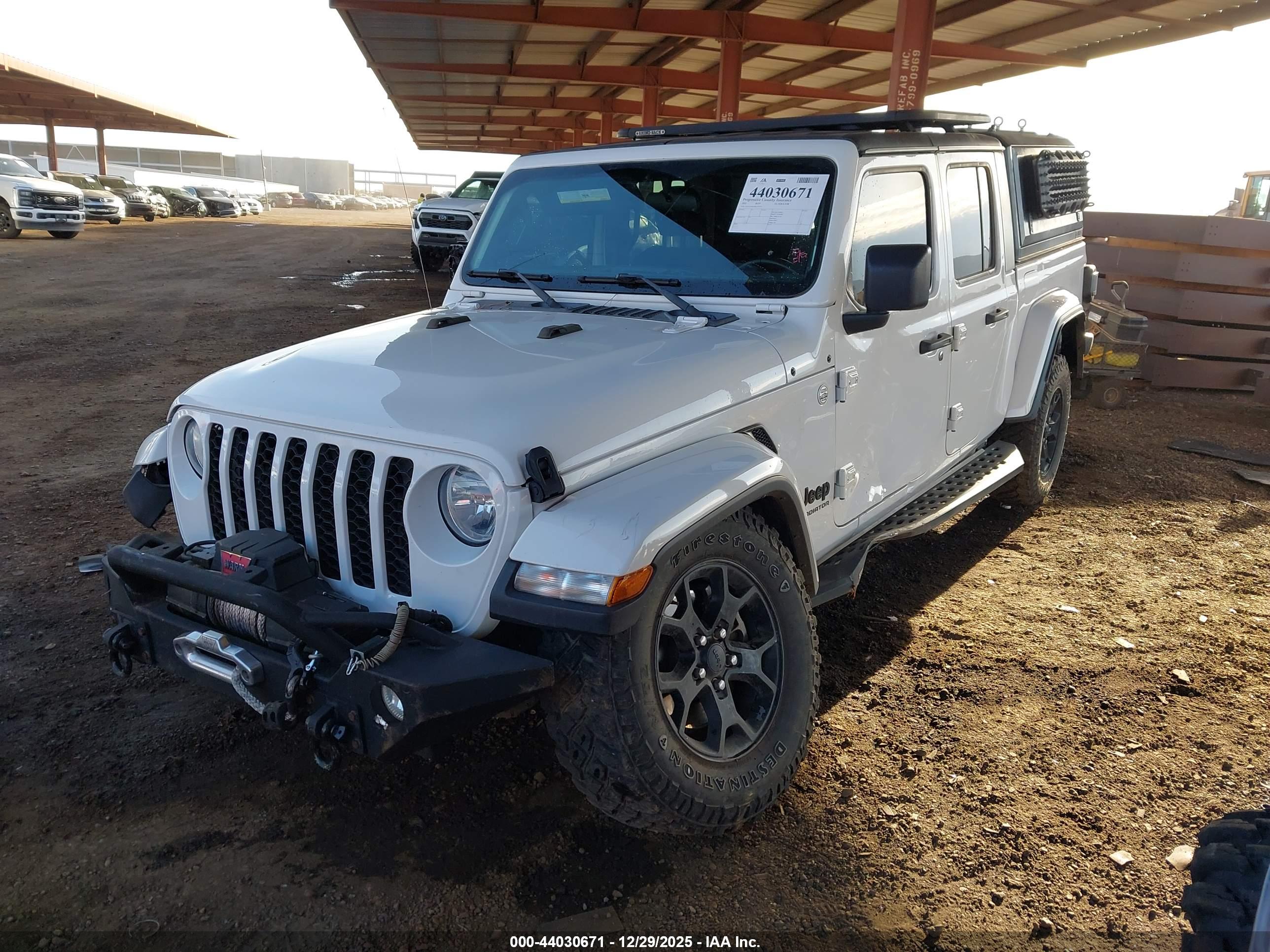 JEEP GLADIATOR image 2