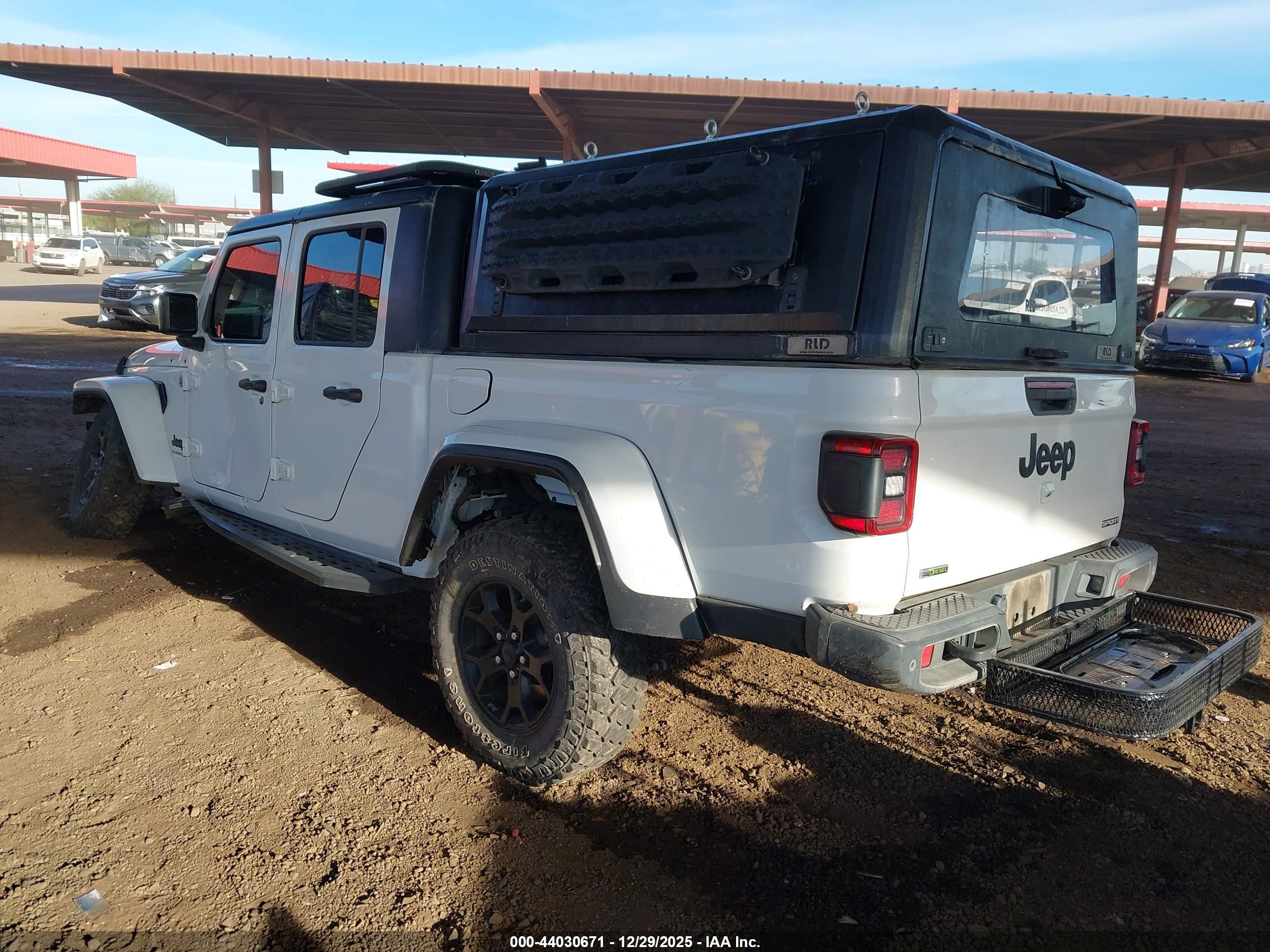 JEEP GLADIATOR image 3