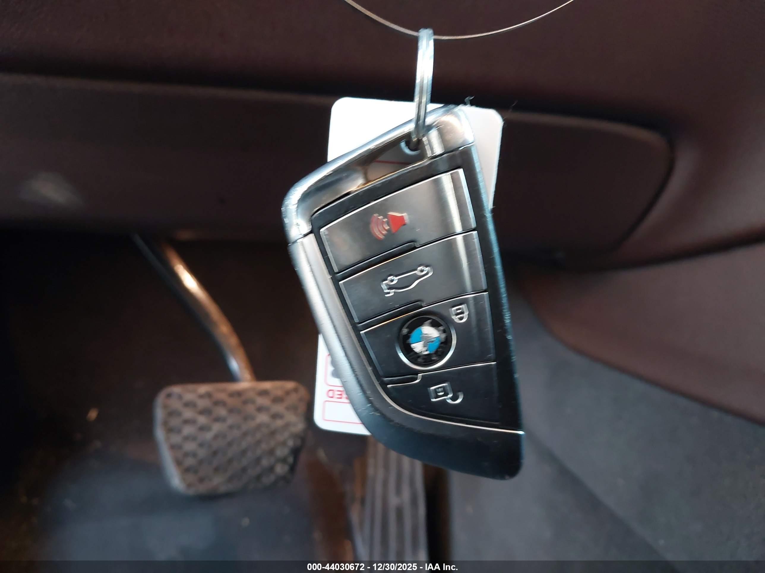 BMW X5 image 11
