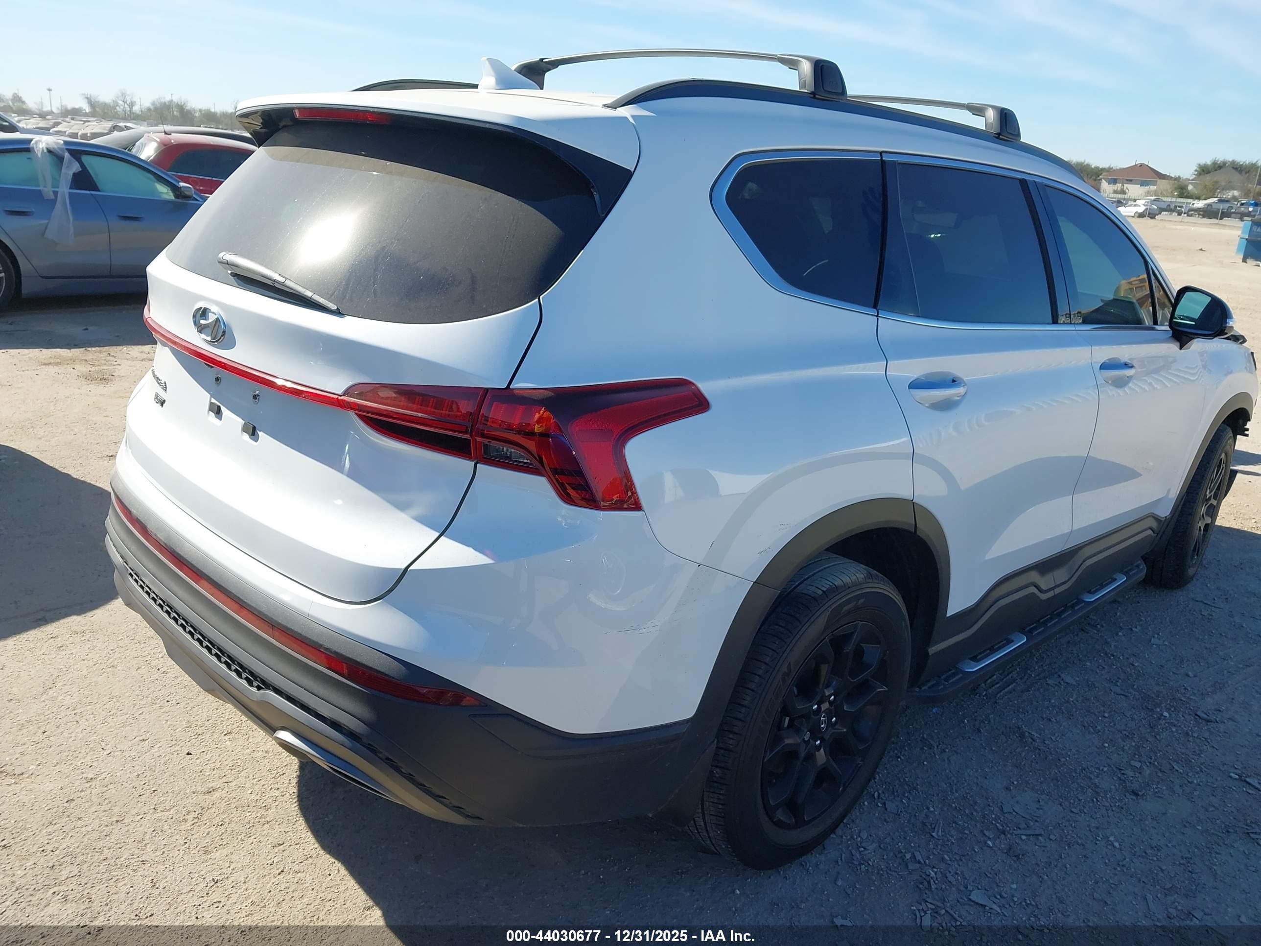 HYUNDAI SANTA image 4