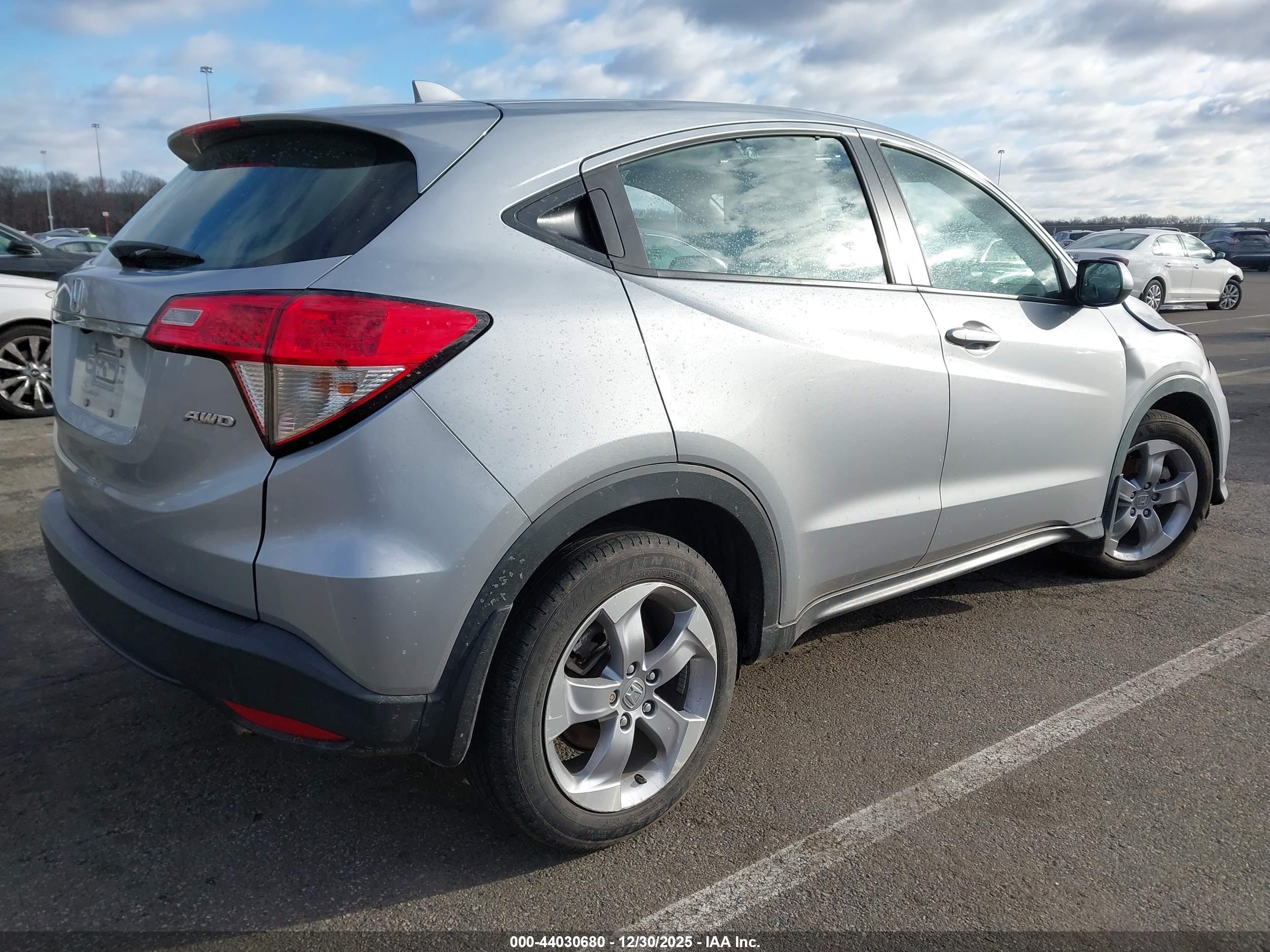 HONDA HR-V image 4