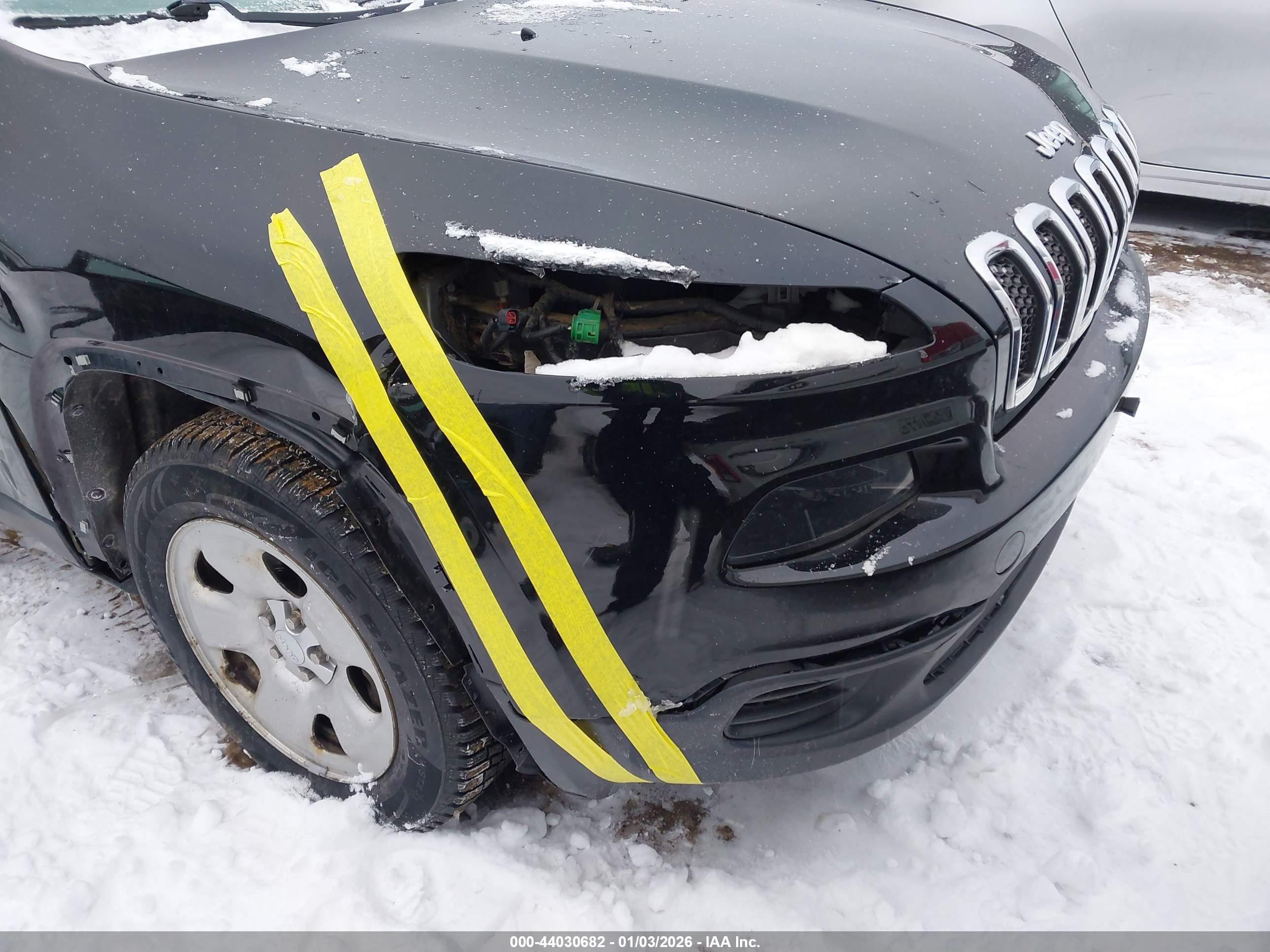 JEEP CHEROKEE image 6
