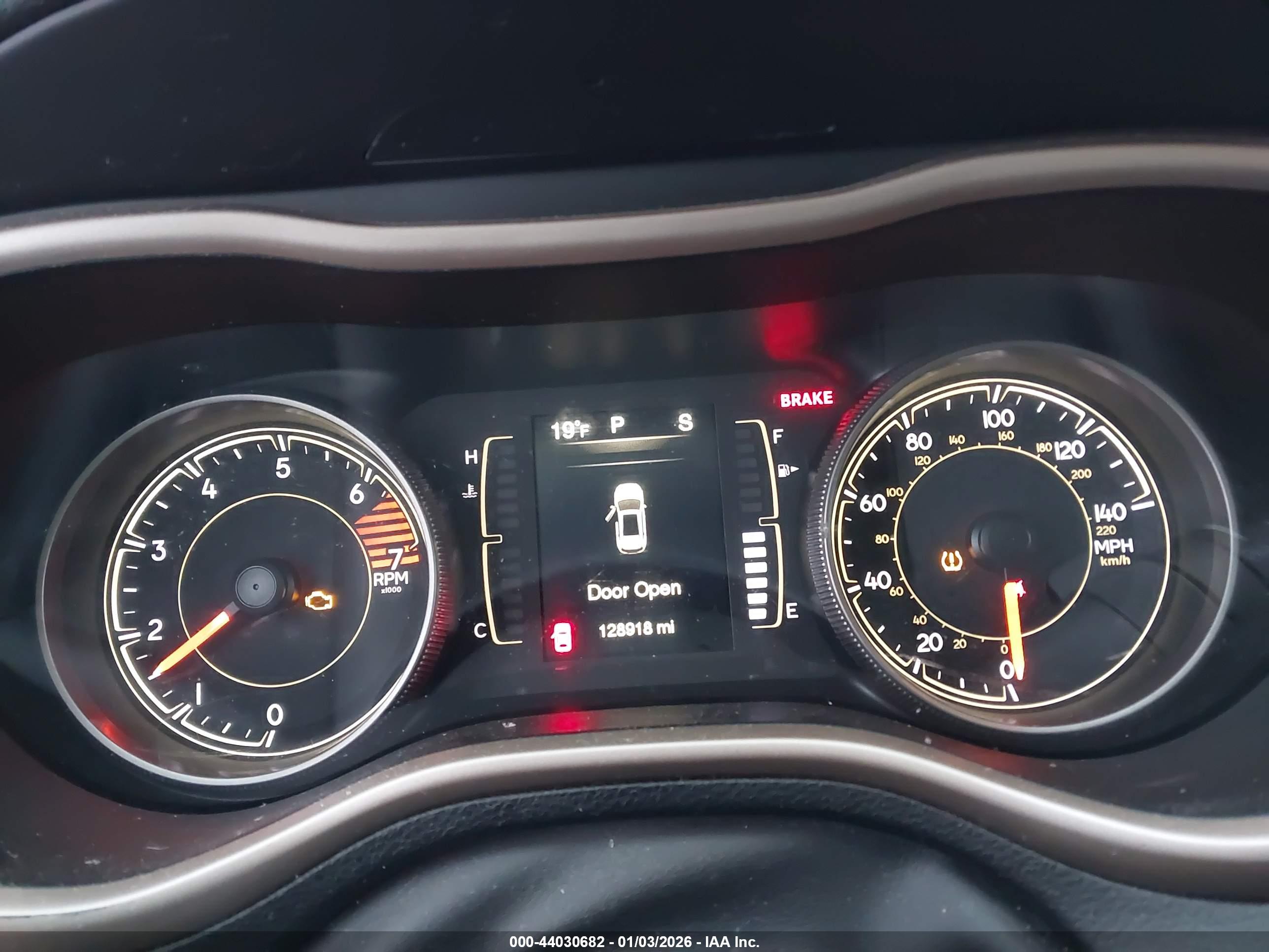 JEEP CHEROKEE image 7