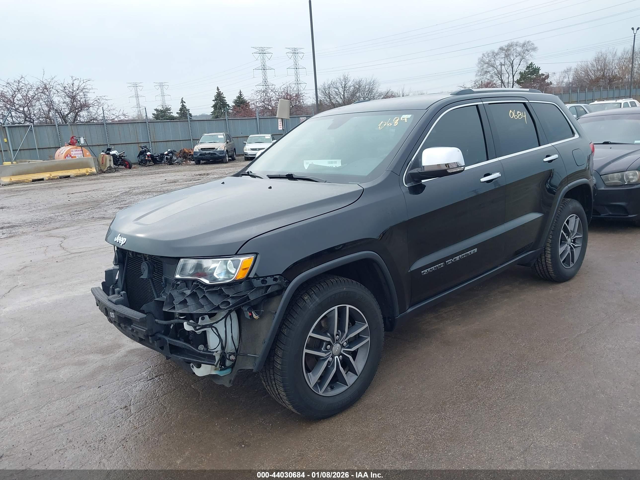 JEEP GRAND image 2