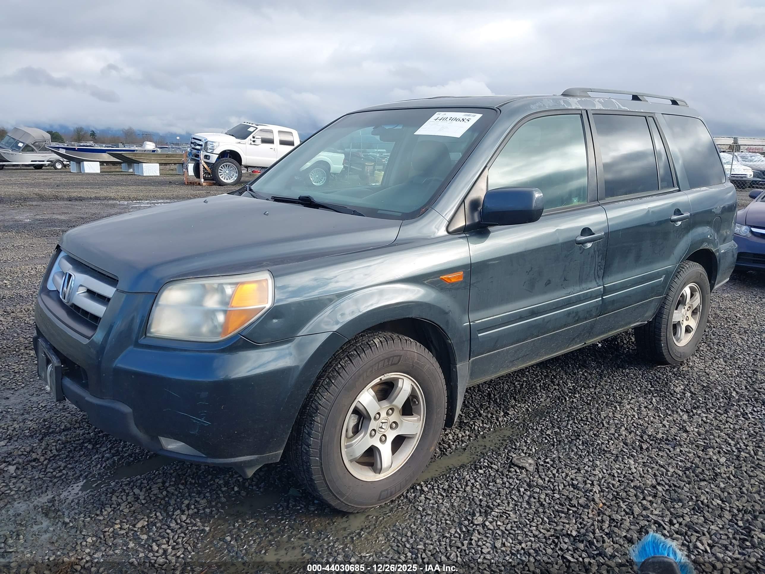 HONDA PILOT image 2