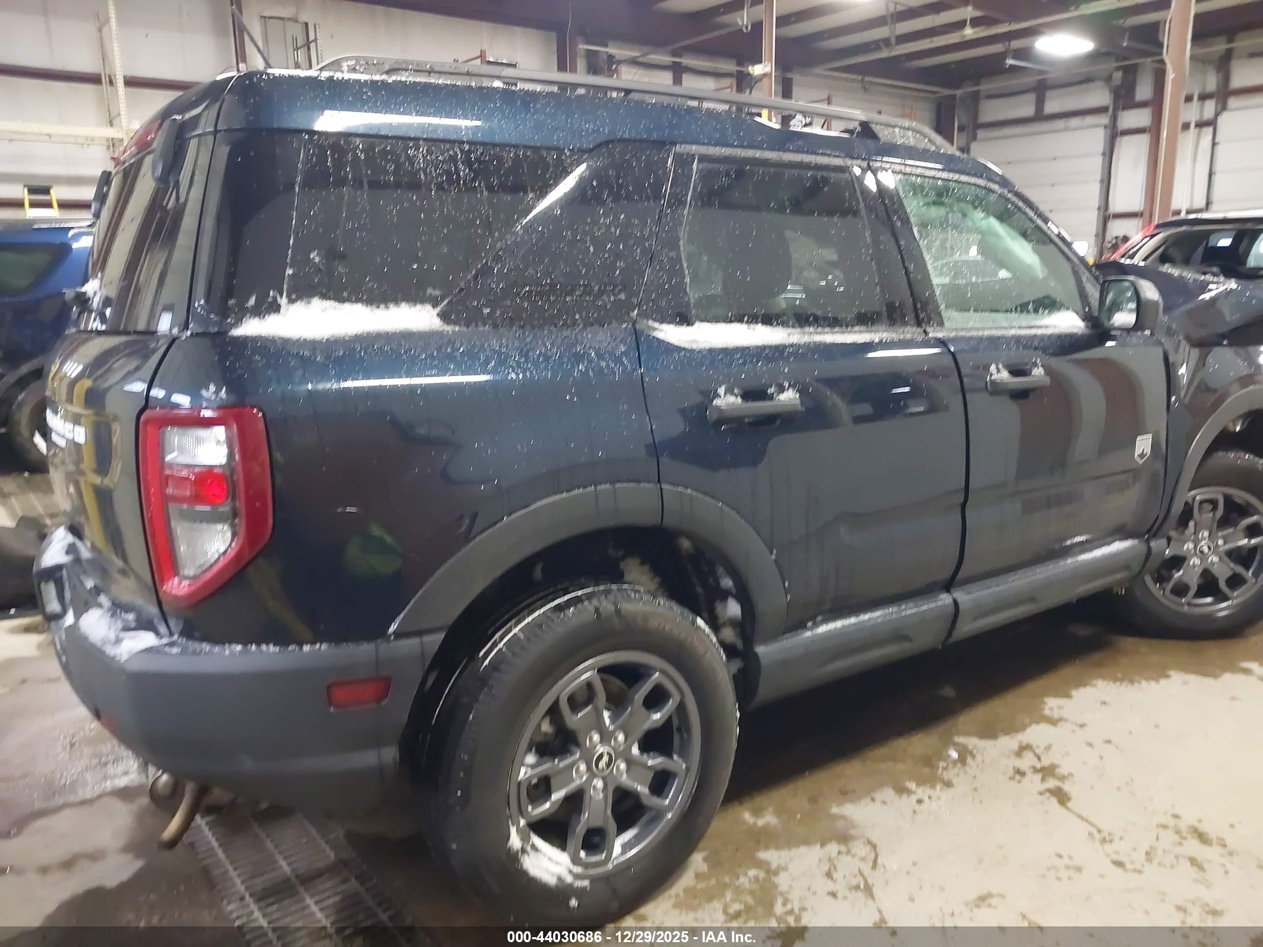 FORD BRONCO image 4