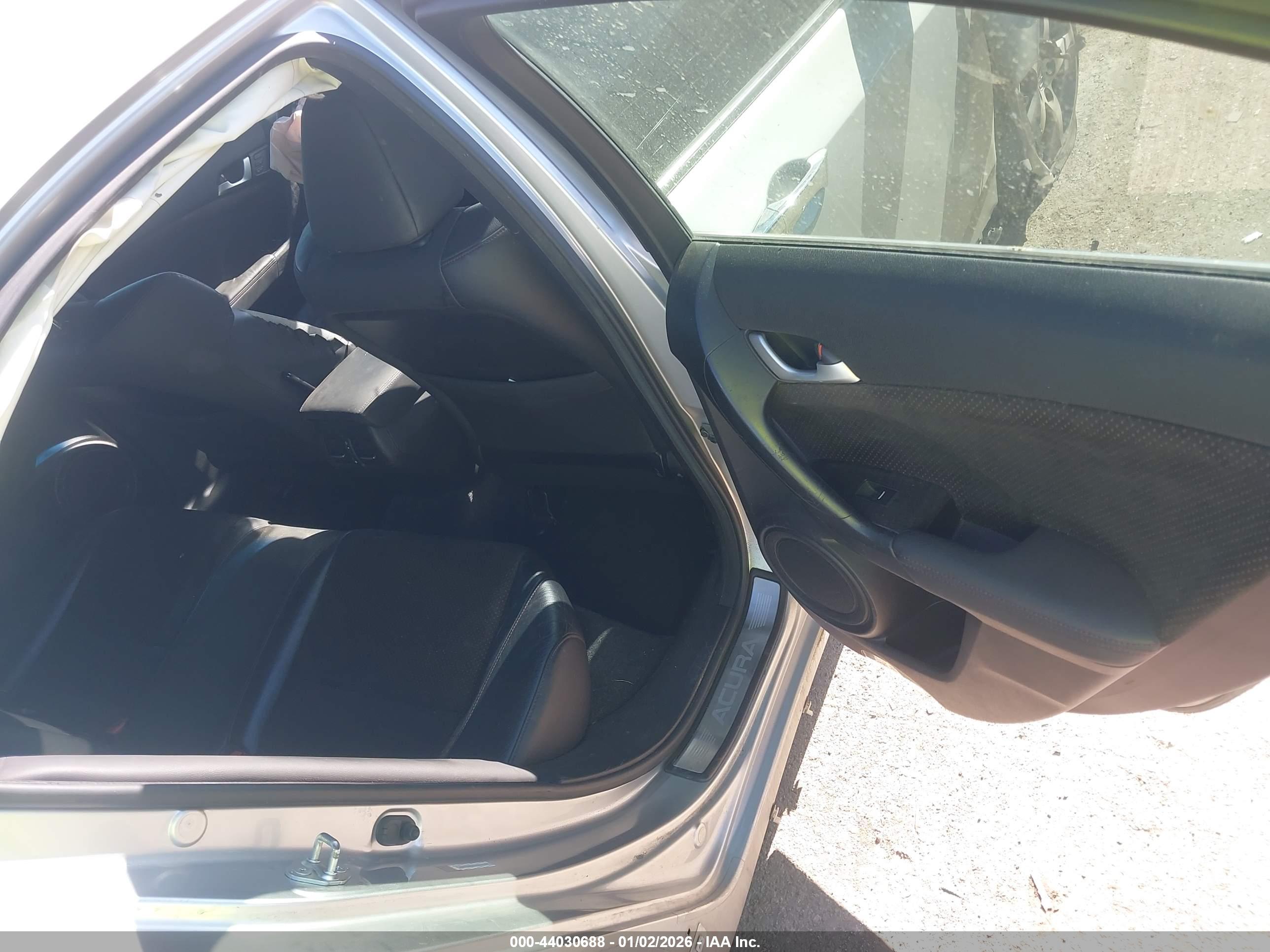 ACURA TSX image 8