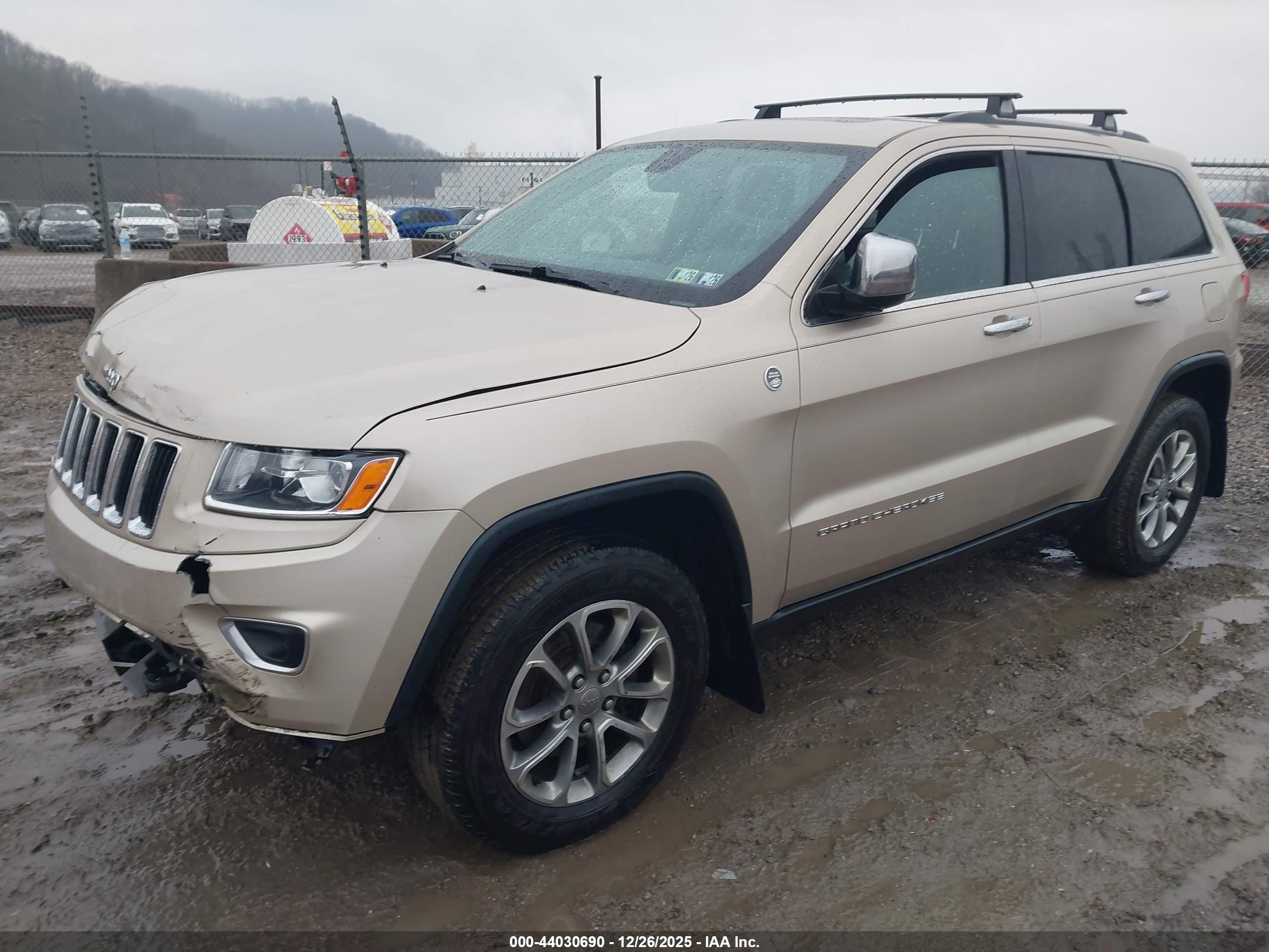 JEEP GRAND image 2