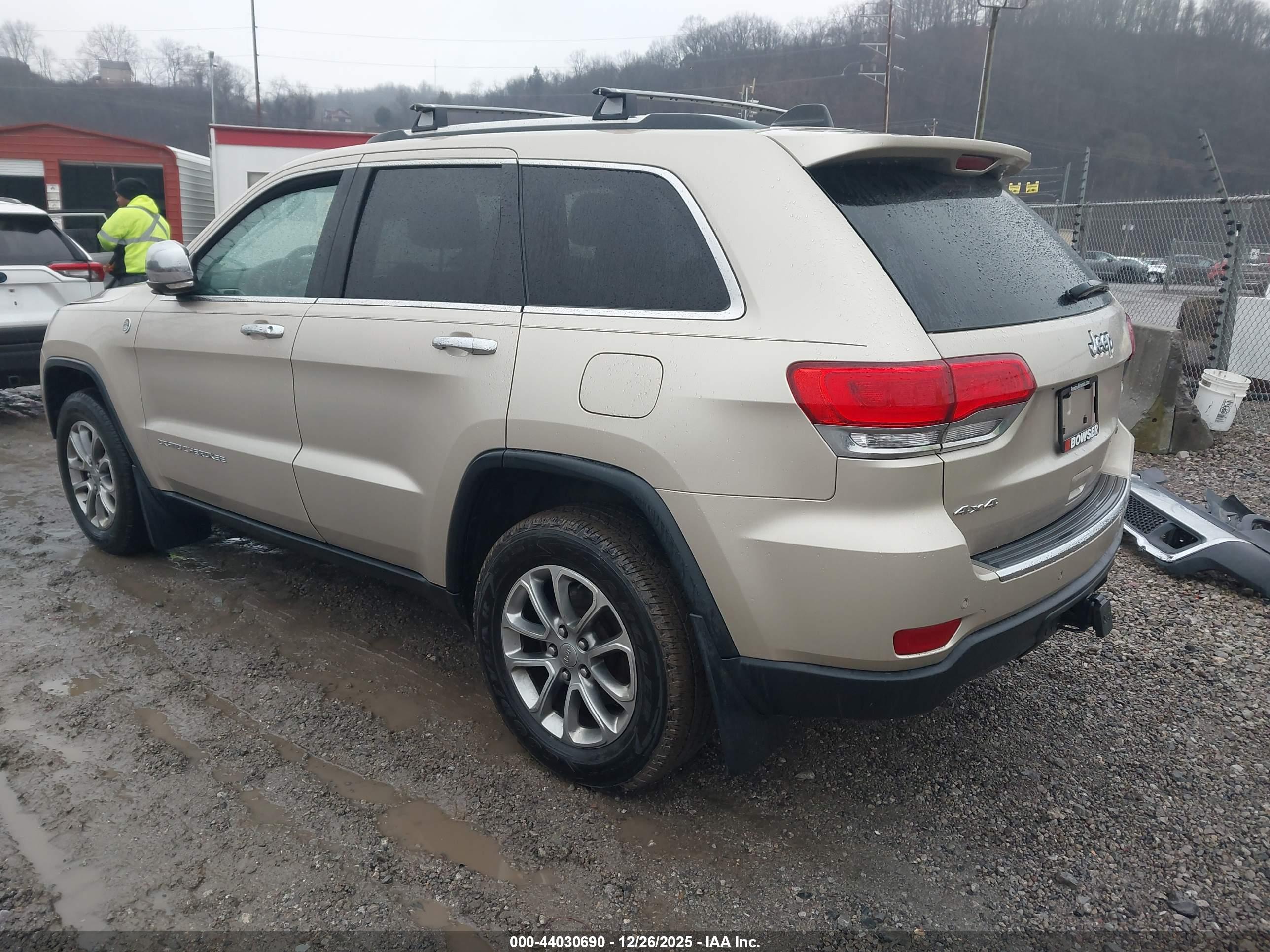 JEEP GRAND image 3
