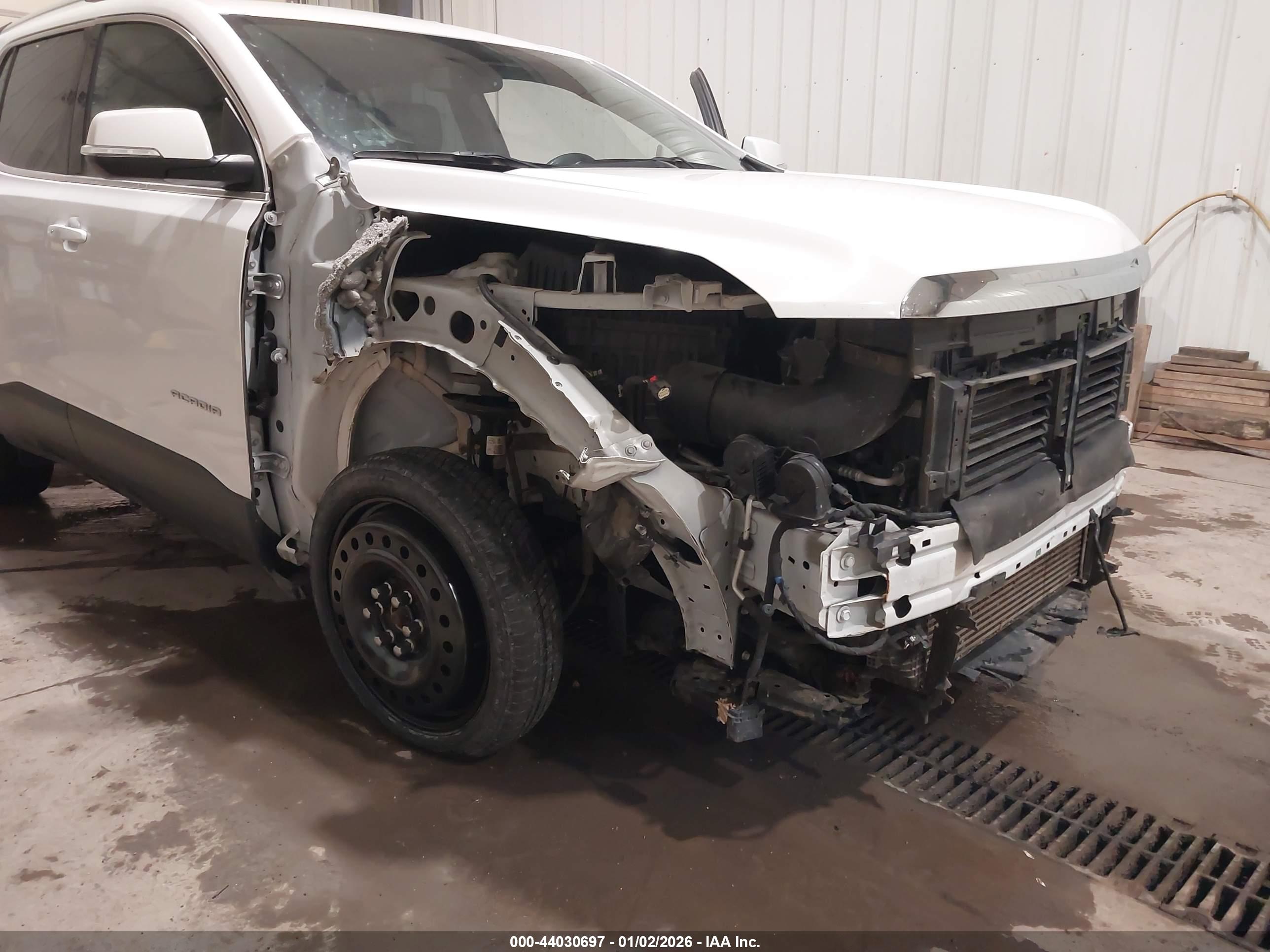 GMC ACADIA image 6