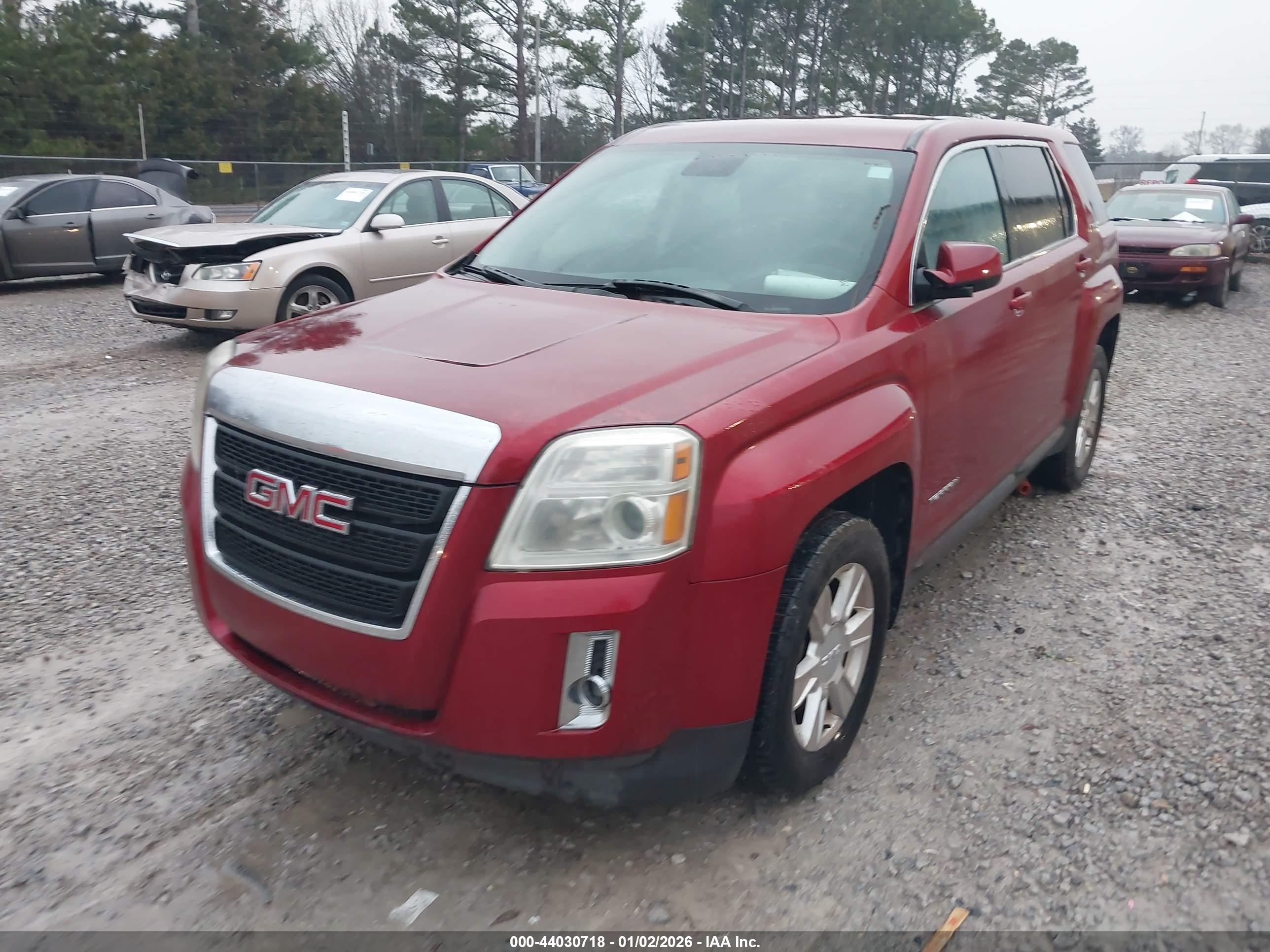 GMC TERRAIN image 6