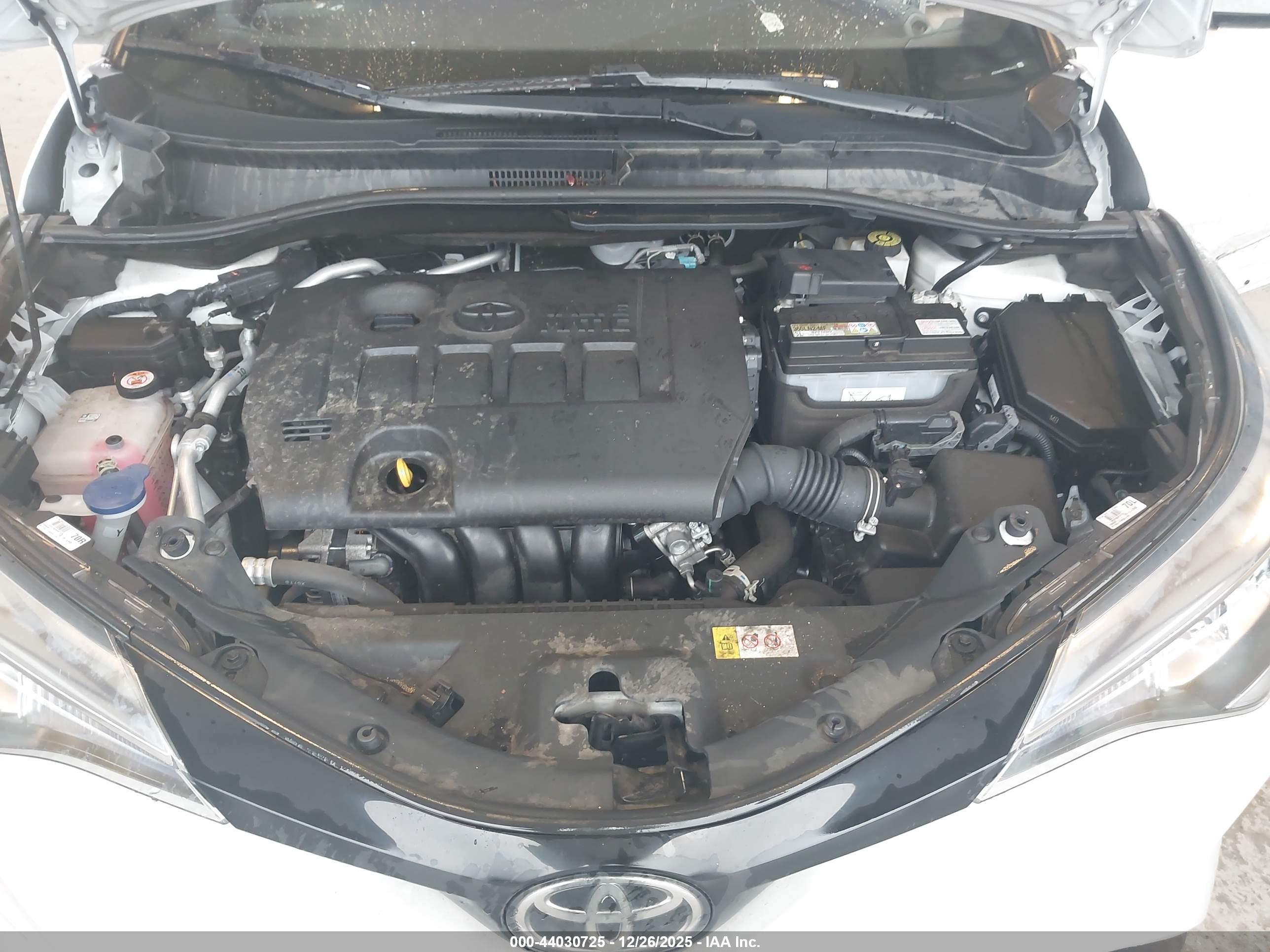 TOYOTA C-HR image 10
